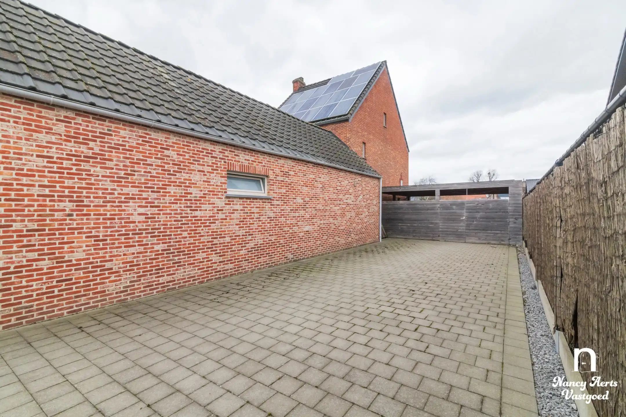 Lichtrijke gezinswoning met open zicht in Stal-Koersel foto 41