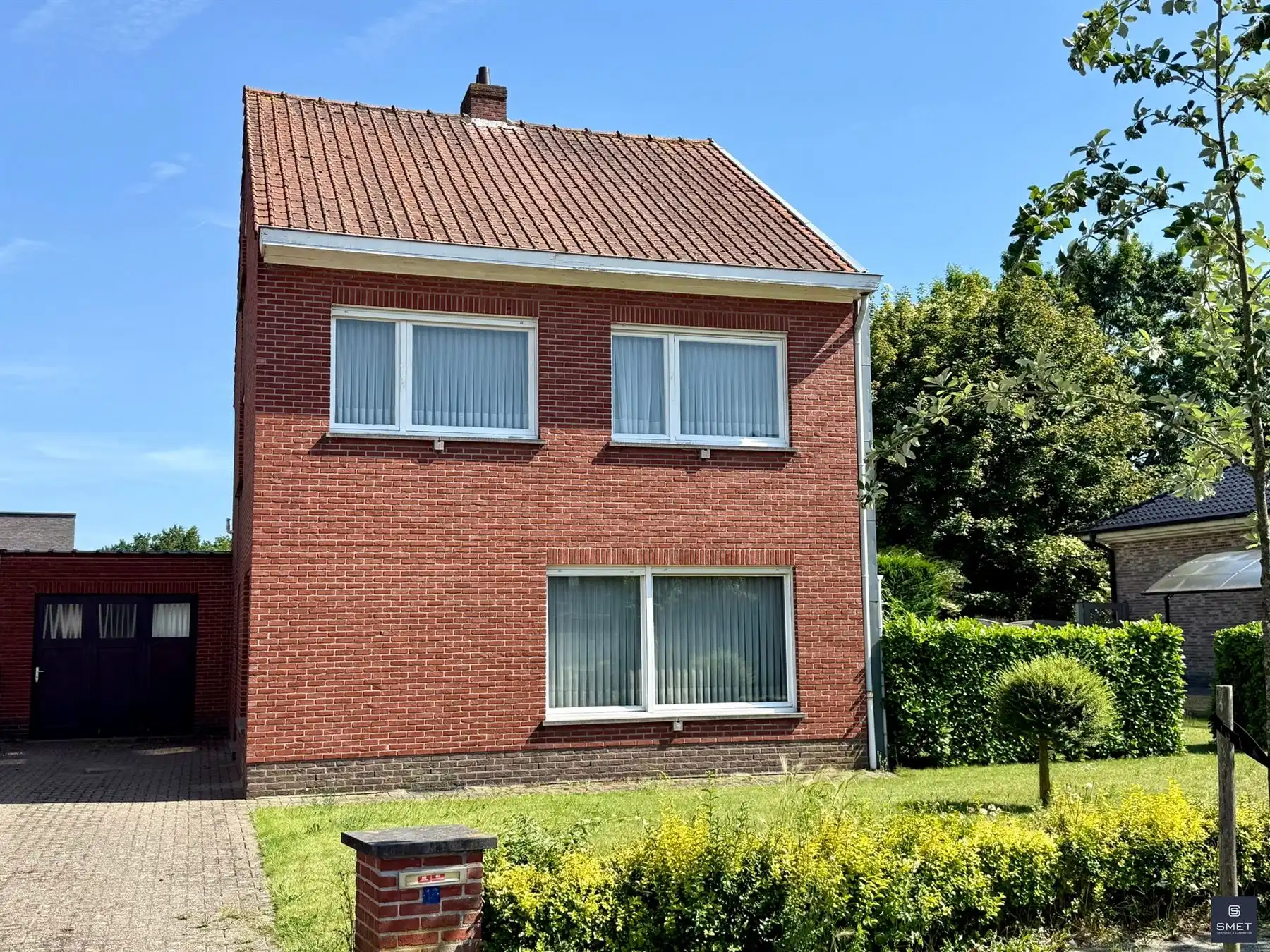 Hoofdfoto van de publicatie: TE RENOVEREN HOB MET 3 SLPKS EN GAR. OP TOPLOCATIE