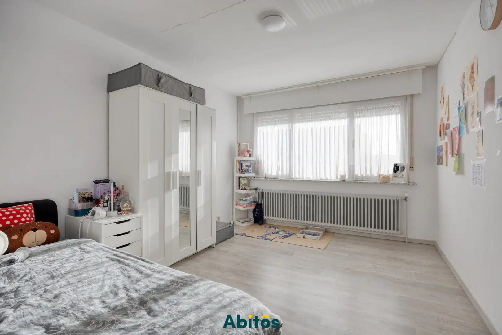 Halfopen woning met ruime opslagruimte foto 16