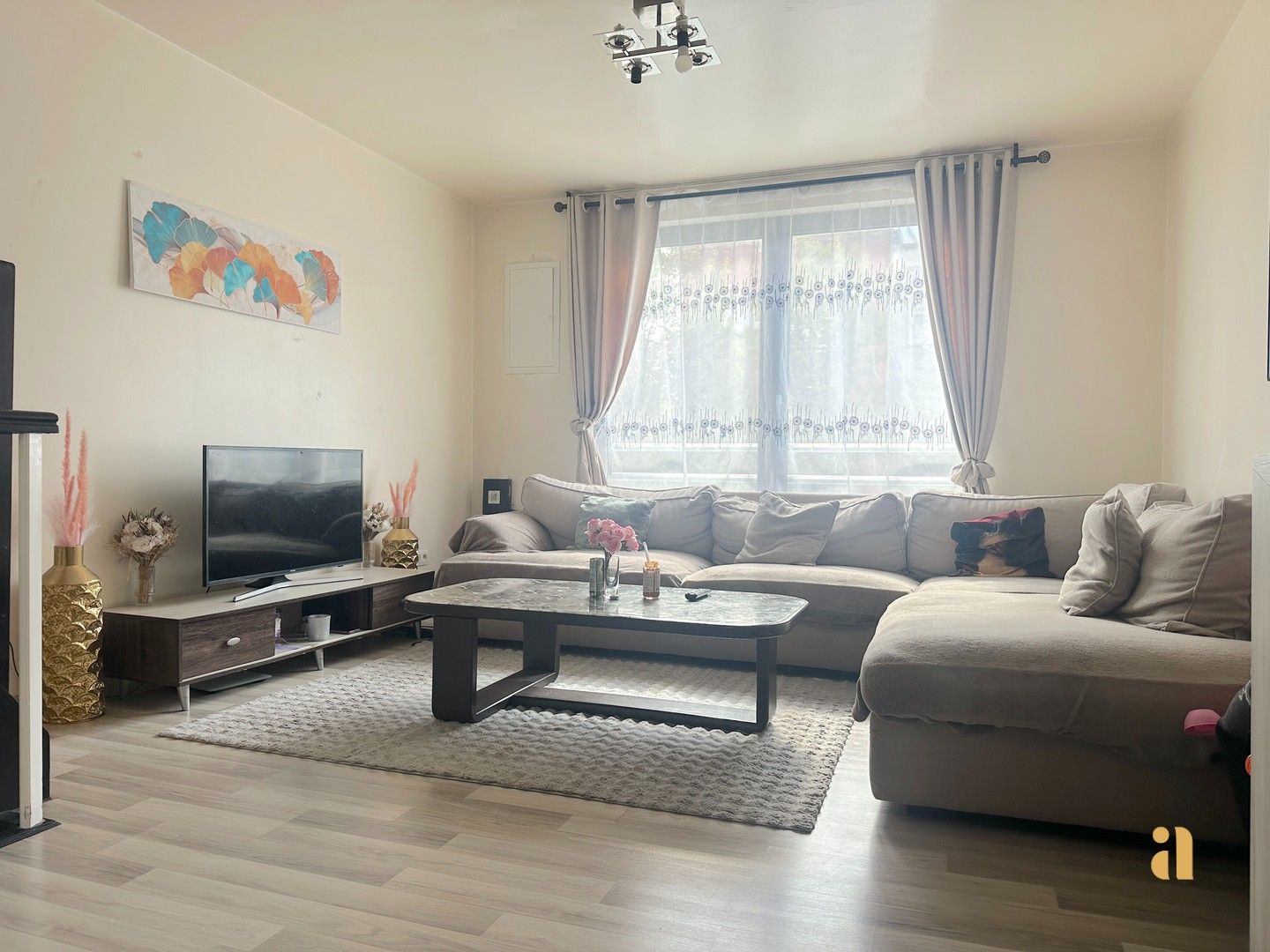 Woning met praktijkruimte of plek voor 2 gezinnen foto 15