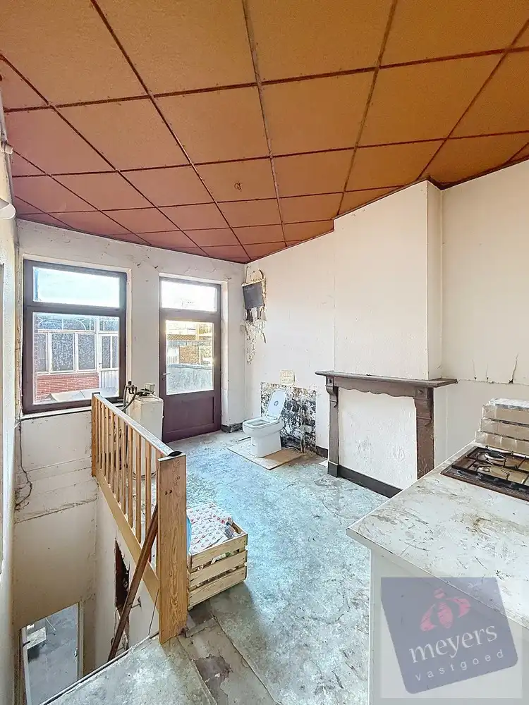 Handelspand met woonst – absolute toplocatie in Sint-Truiden foto 9