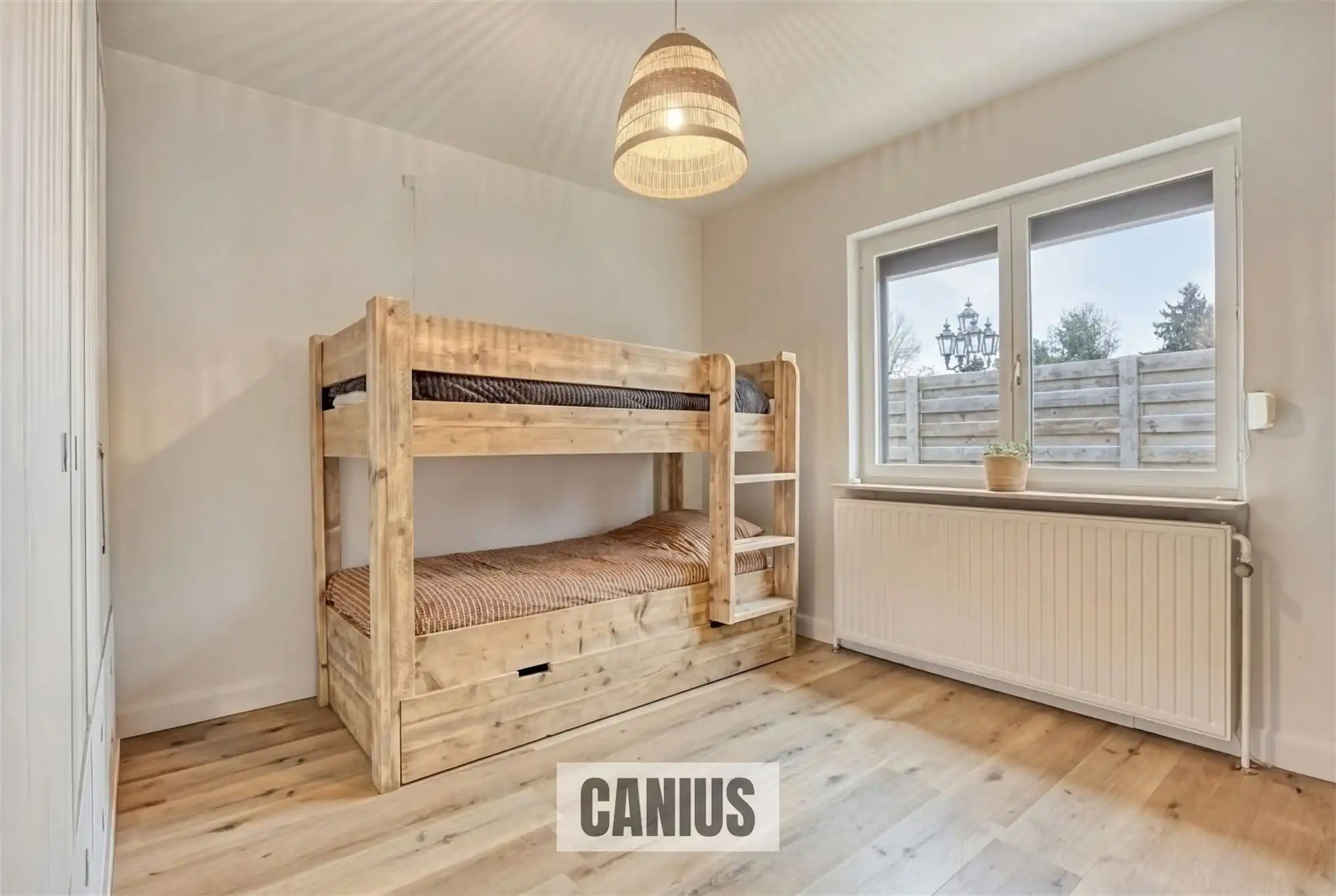 KNAPPE WONING MET 4 SLAAPKAMERS foto 24