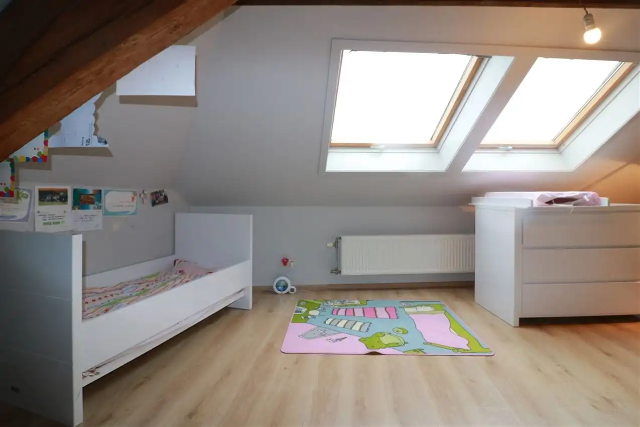 Voormalige patriciërswoning met 3 slpk., prachtige tuin en garage foto 19