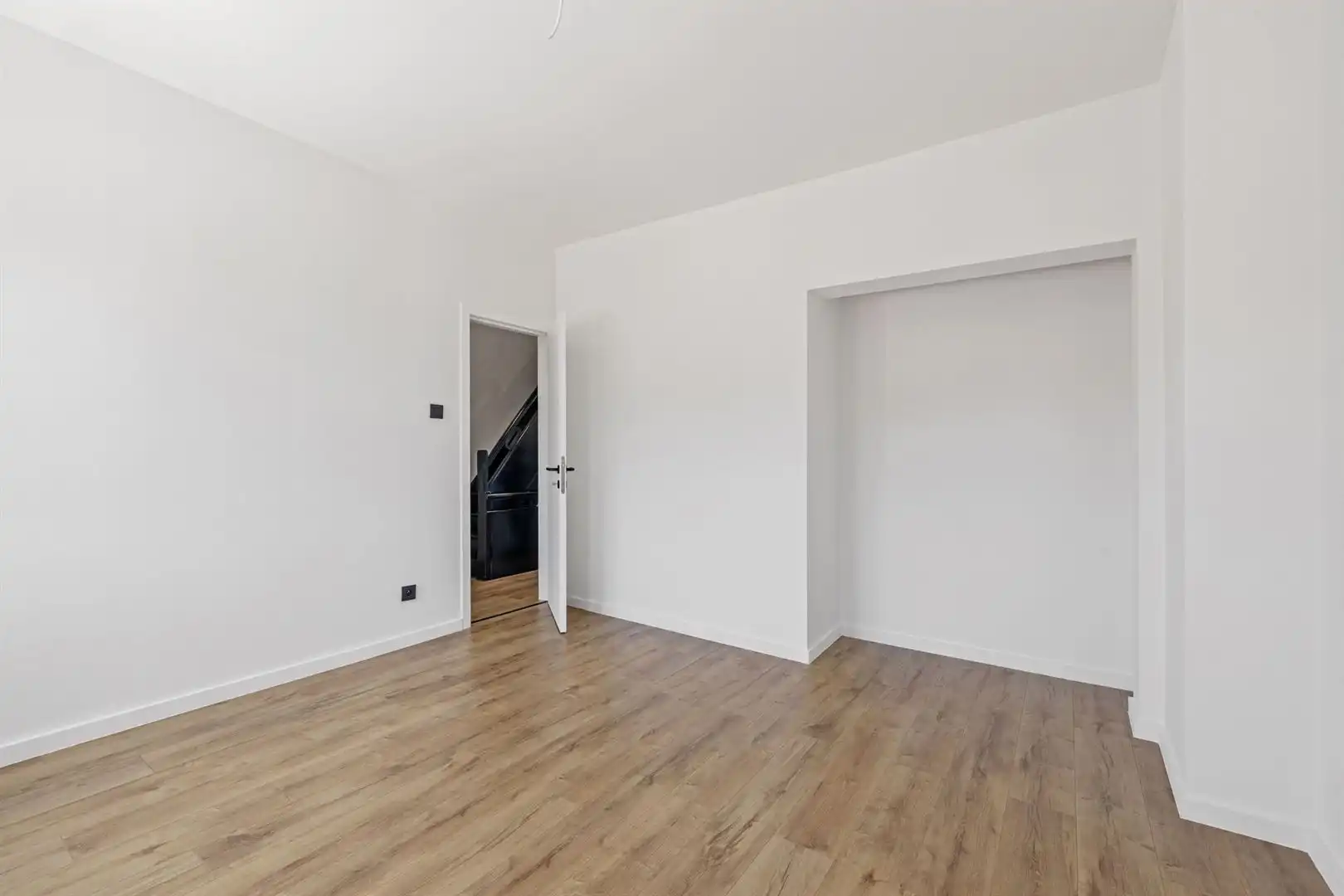 Totaal gerenoveerde en energiezuinige woning  foto 16