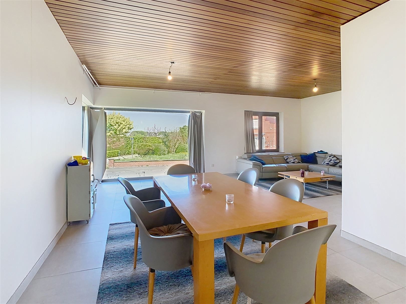 Ruime woning af te werken, 3/5 slpks, garage, tuin, 16a 03ca foto 10