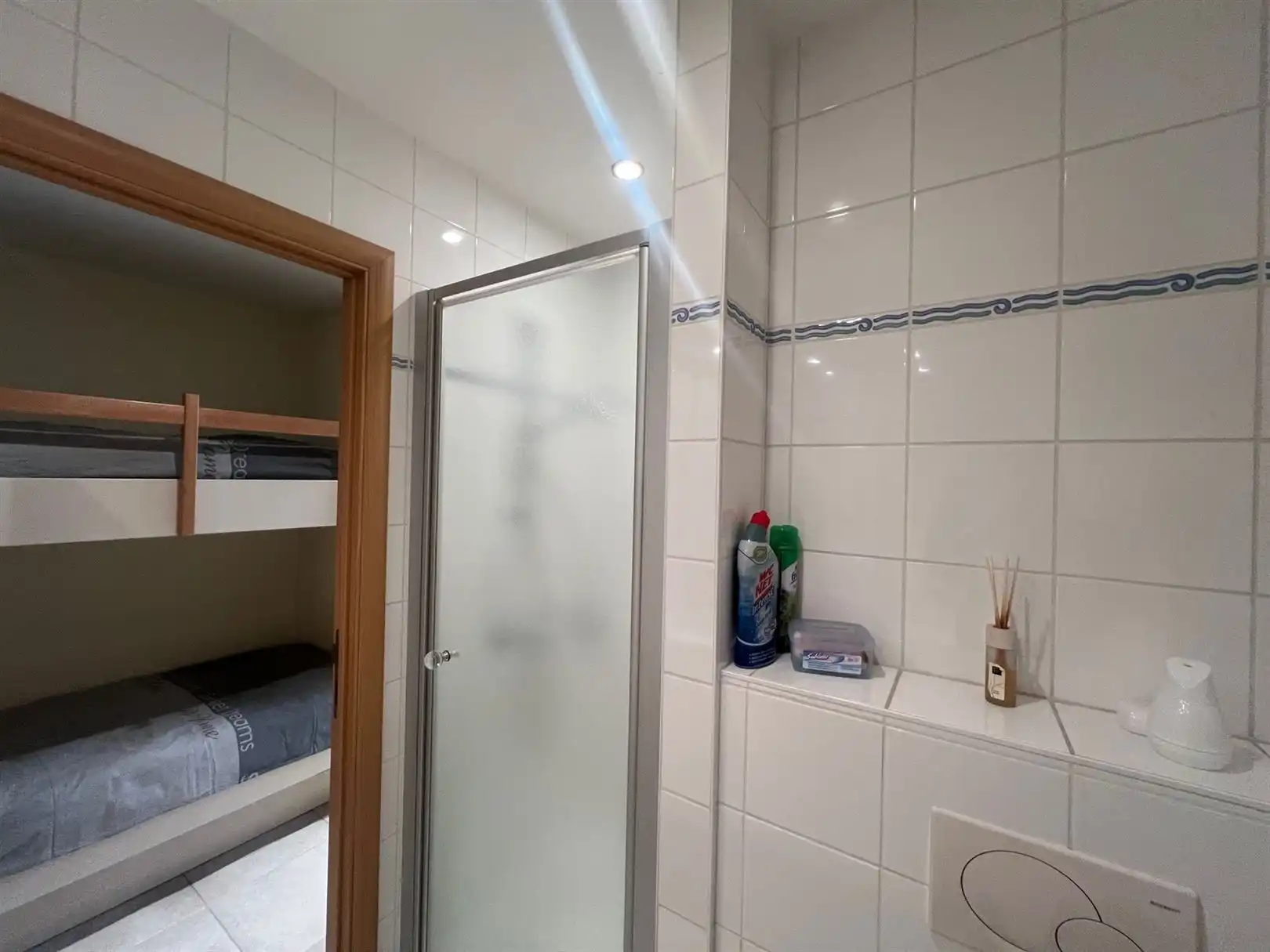 Prachtig gelegen studio in perfecte staat foto 17