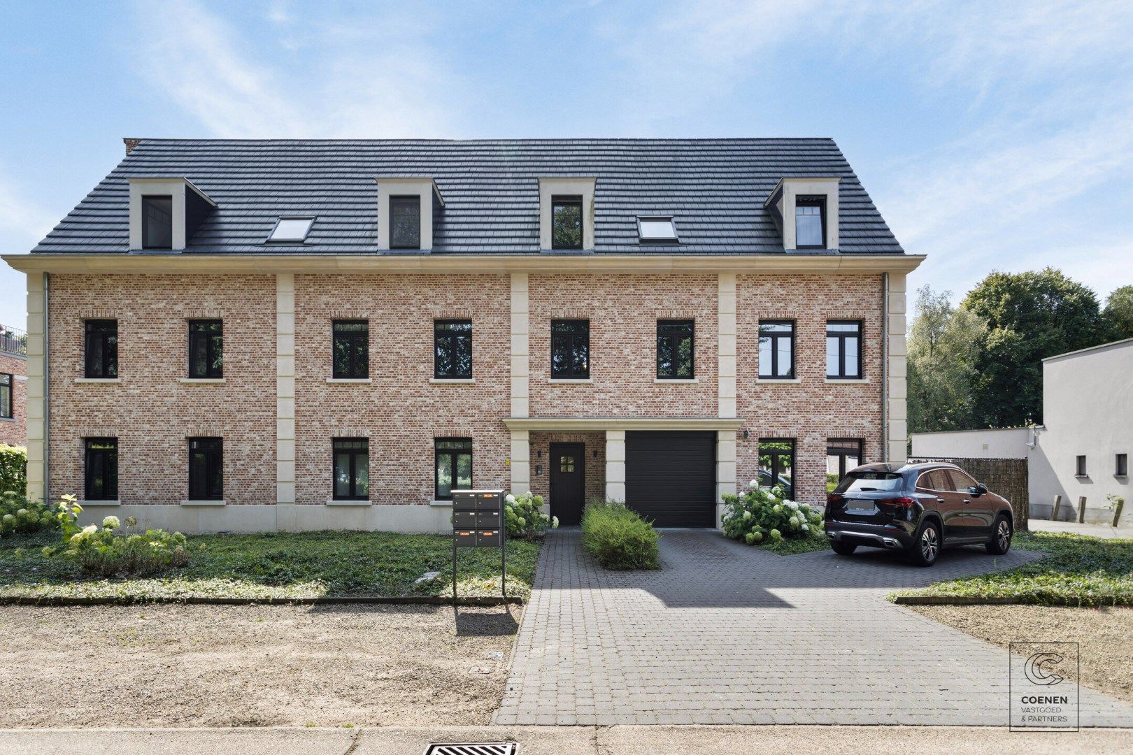 Prachtig nieuwbouwapp met 2 slpk's, een bew opp van 115m² op toplocatie te Westmalle! foto 1