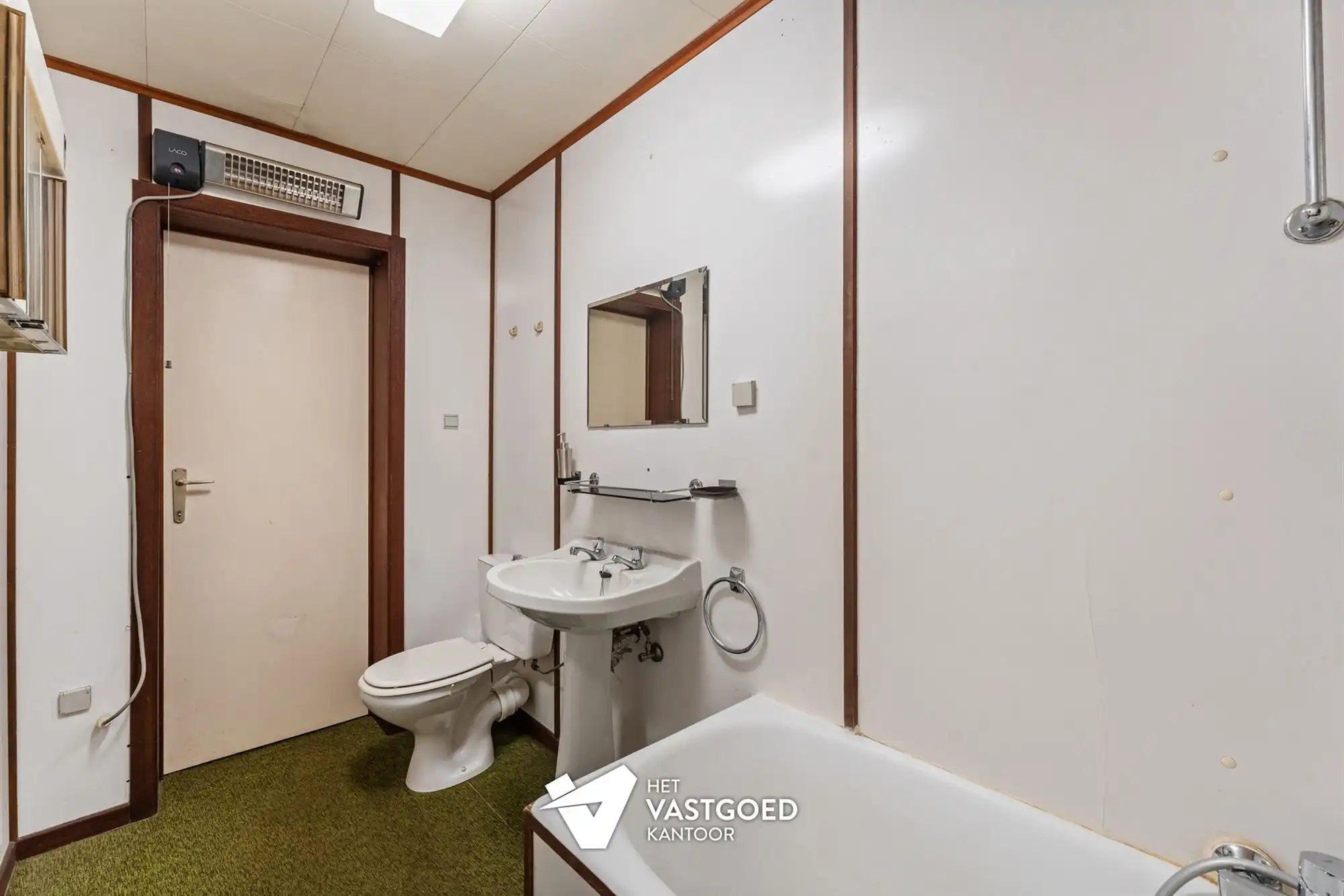 TE RENOVEREN WONING MET 3 SLAAPKAMERS TE BEVERLO foto 10