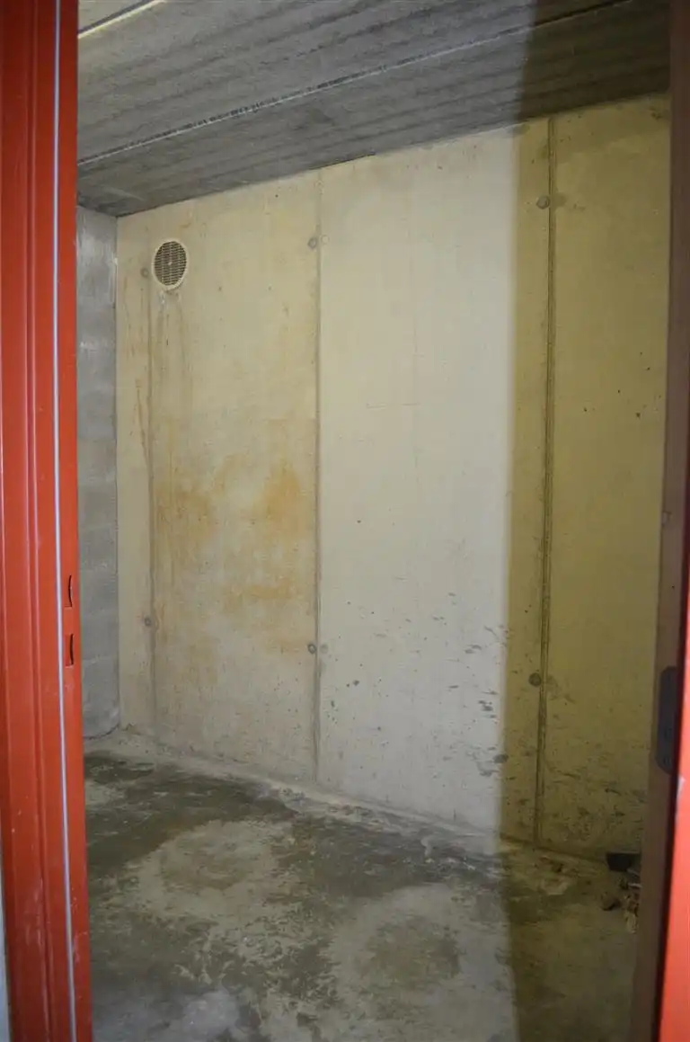Ruim goed onderhouden appartement met twee slpk's, kelder en autostaanplaats van bouwjaar 2006. foto 20