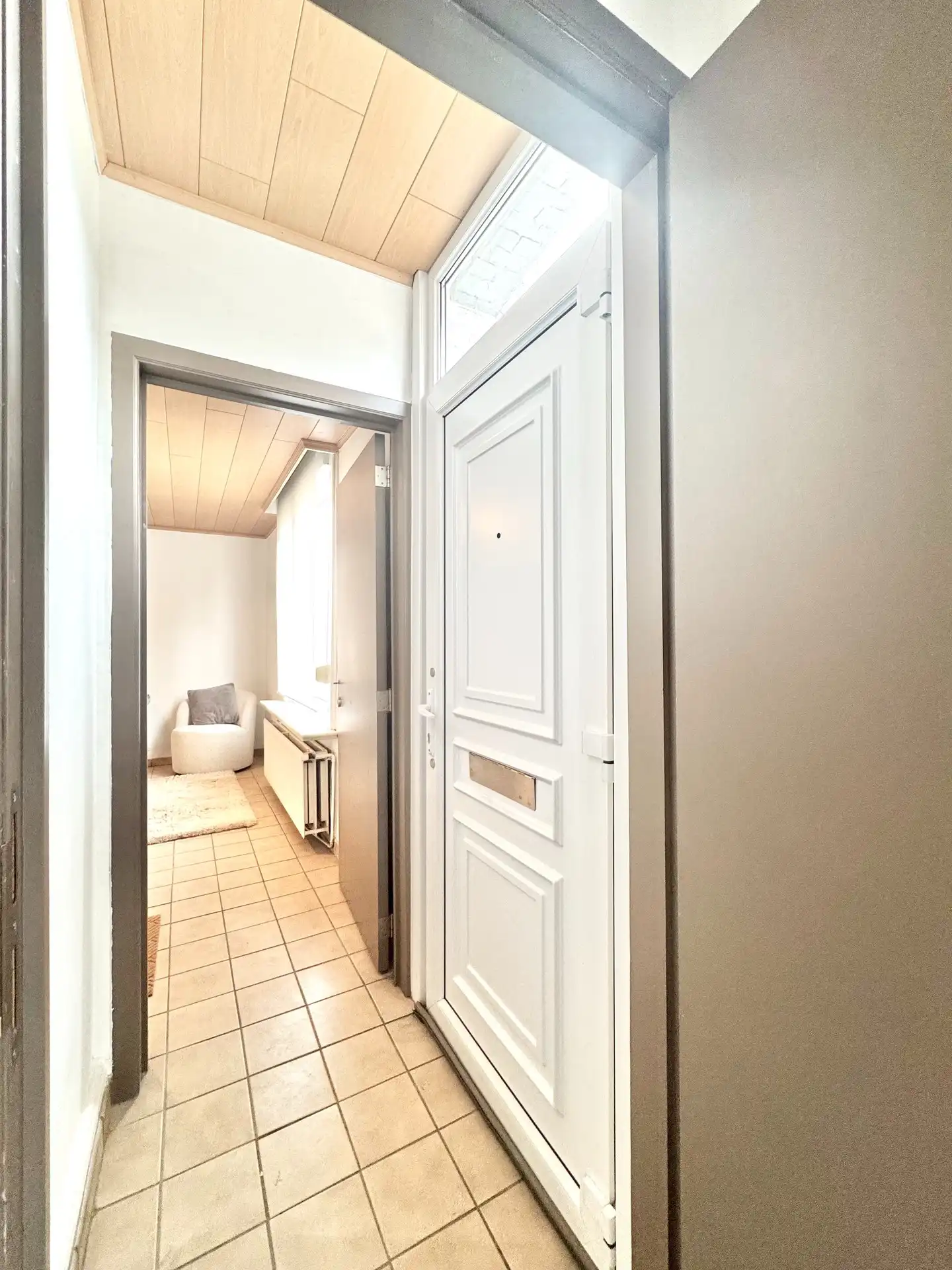 HALFOPEN WONING | 3 SLPKS | TUIN | GARAGE | 248 M² foto 9