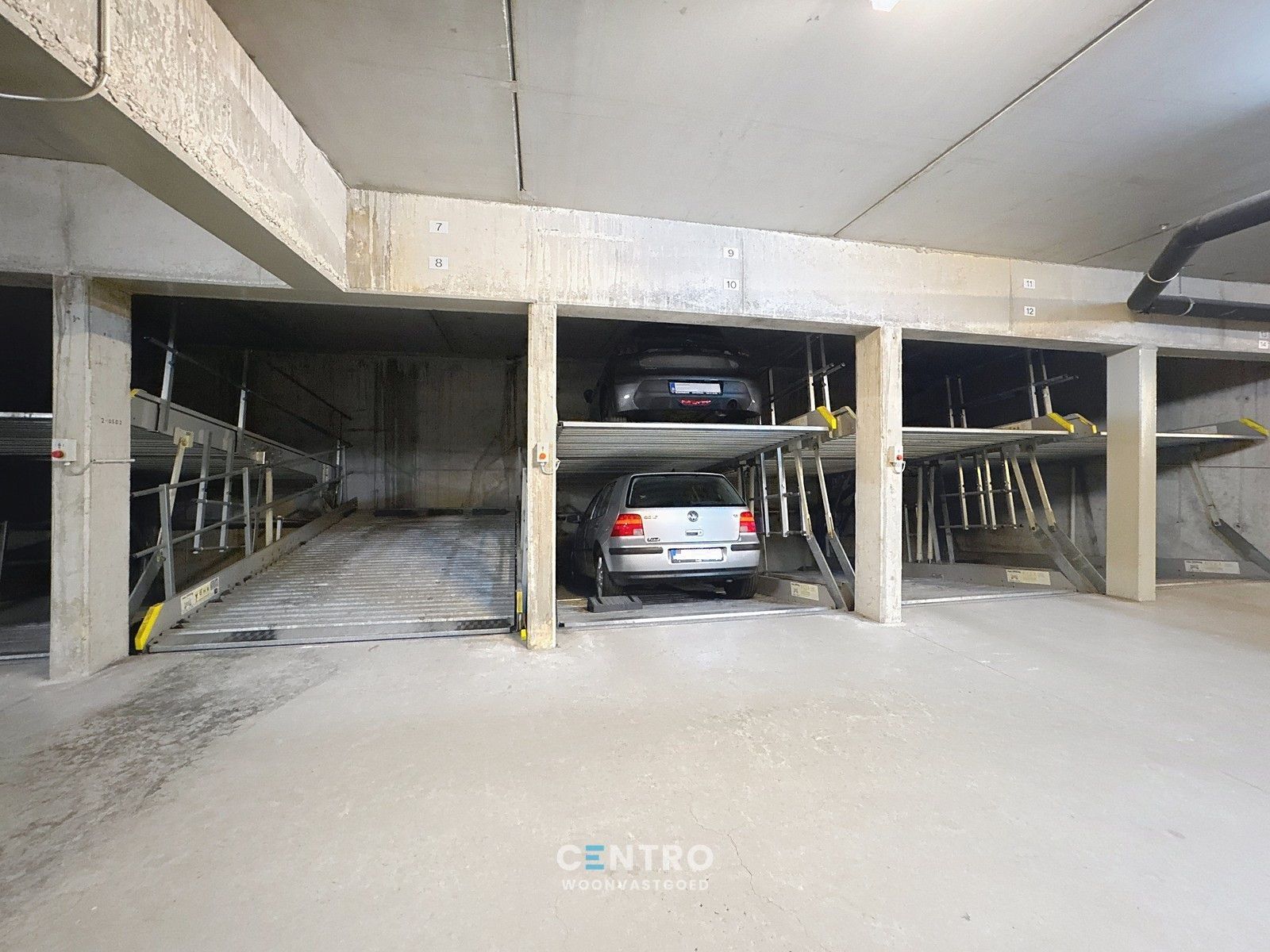 Overdekte parkeerplaats in het HARTJE van Blankenberge! foto 5