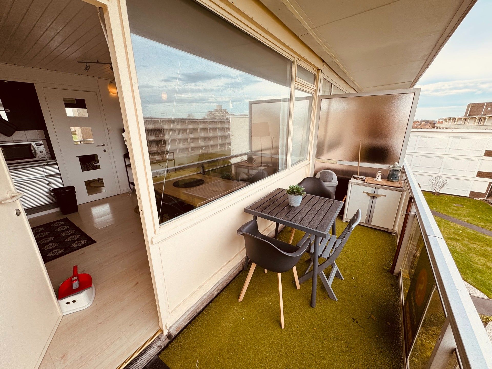 Bemeubeld appartement in het Park Atlantis. Residentie Orchidee 309 foto 2