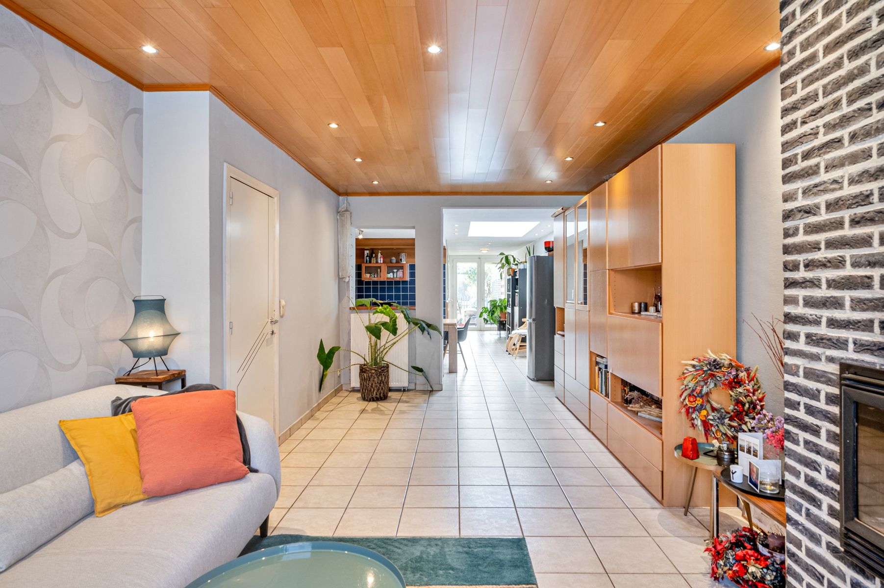 ONDER OPTIE Energiezuinige woning met grote tuin en grote garage foto 6