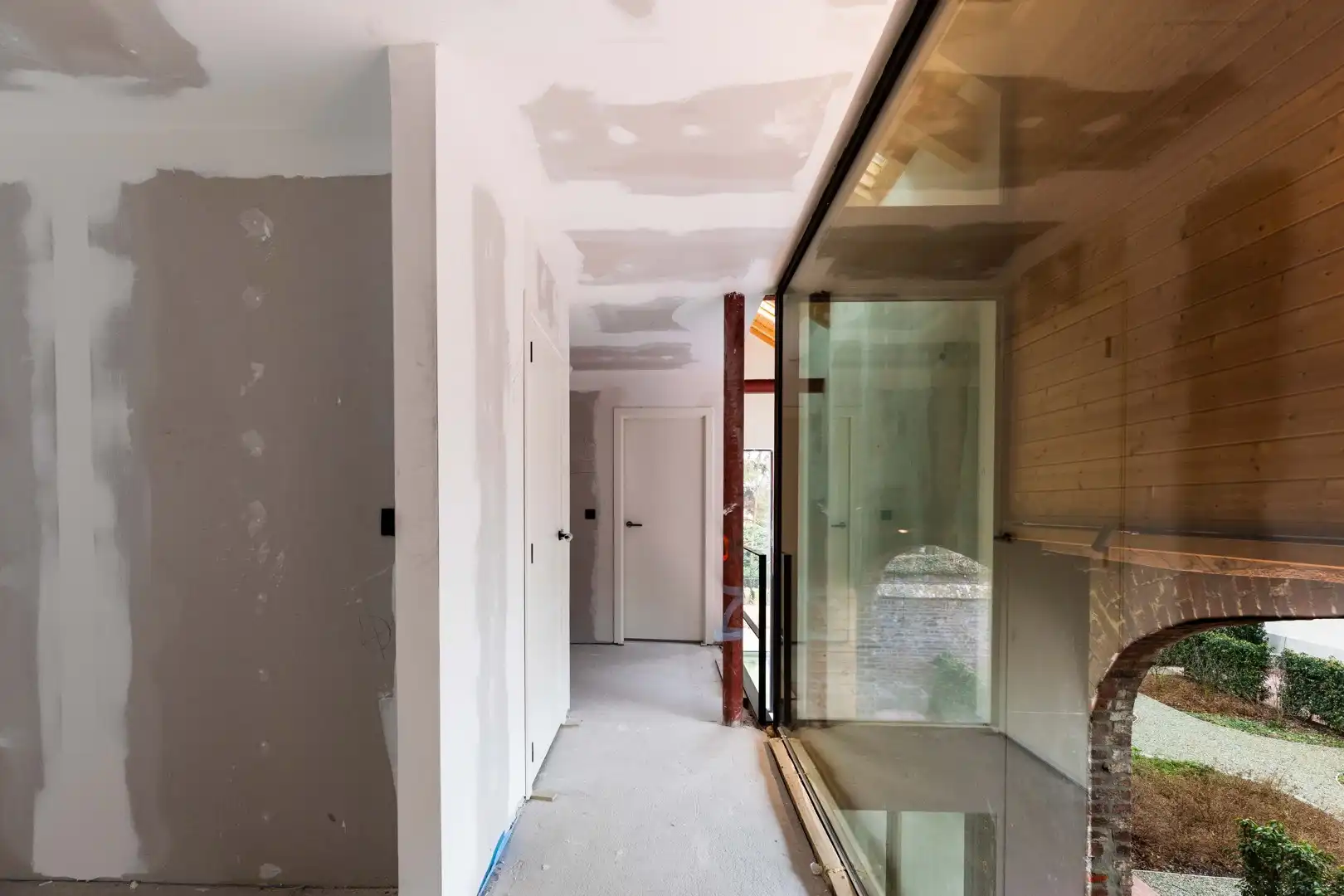 Lichtrijke woning met drie slaapkamers en twee badkamers (aankoop onder registratierechten, 2% mogelijk) foto 12