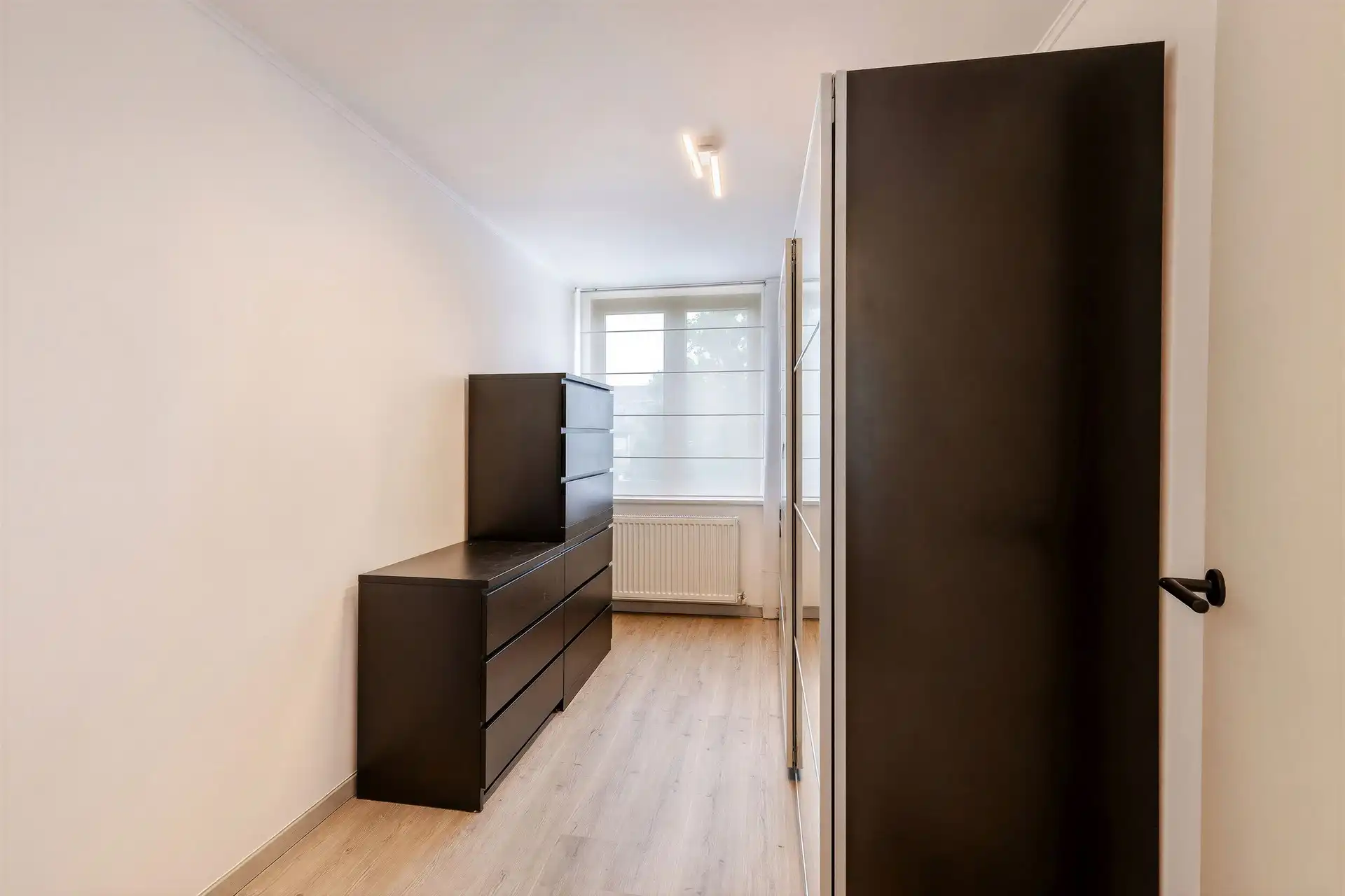 Instapklare woning op wandelafstand van het centrum en het Klein Parksken foto 24
