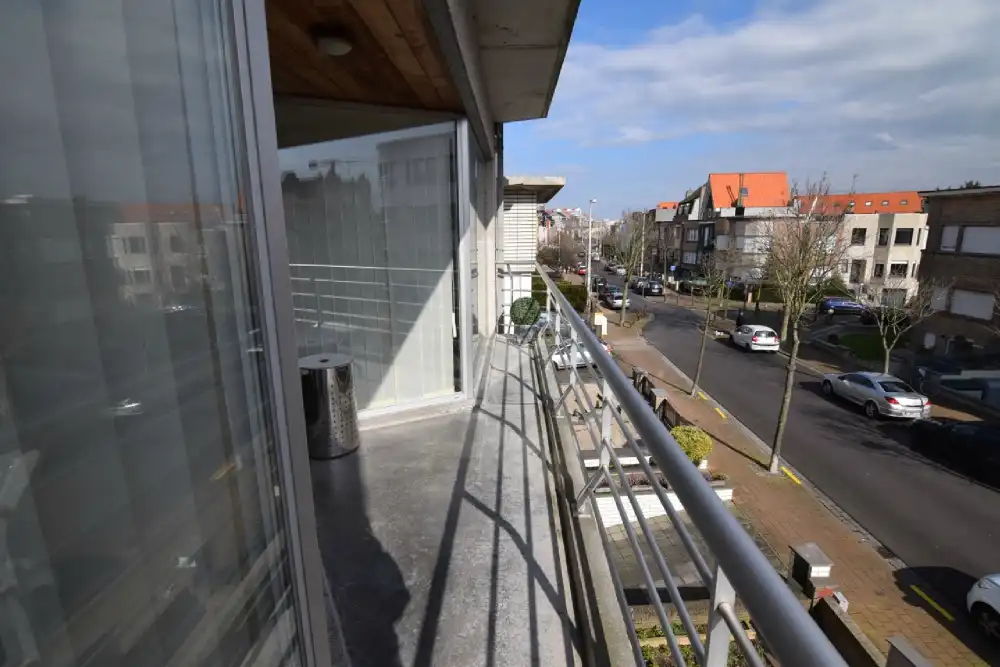 Zonnig appartement met 2 slaapkamers en volledig ingericht in het hart van Blankenberge - Perfect voor een comfortabel verblijf! foto 7
