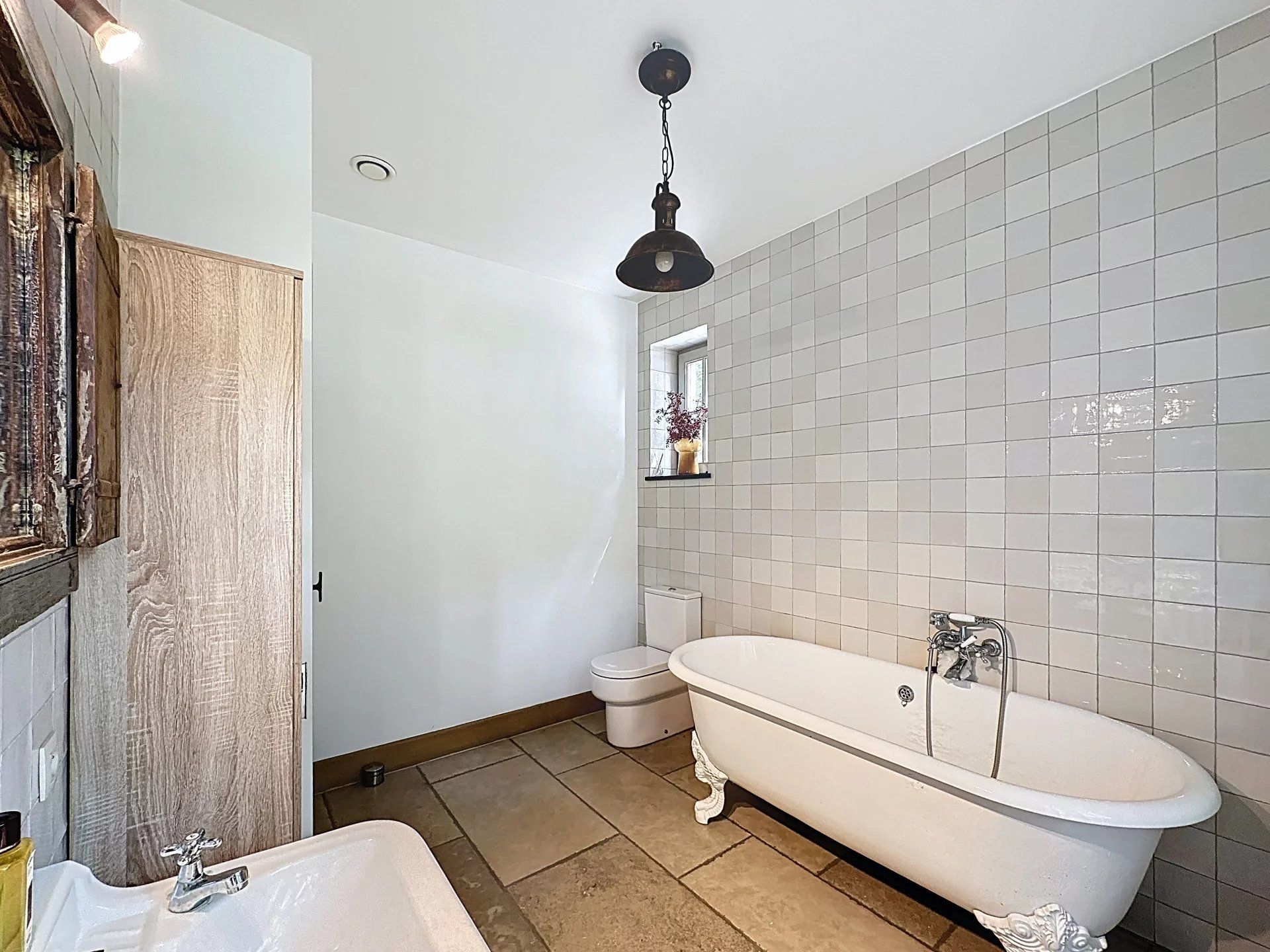 Prachtige villa met 3 slaapkamers op een perceel van +/- 60 are. foto 15
