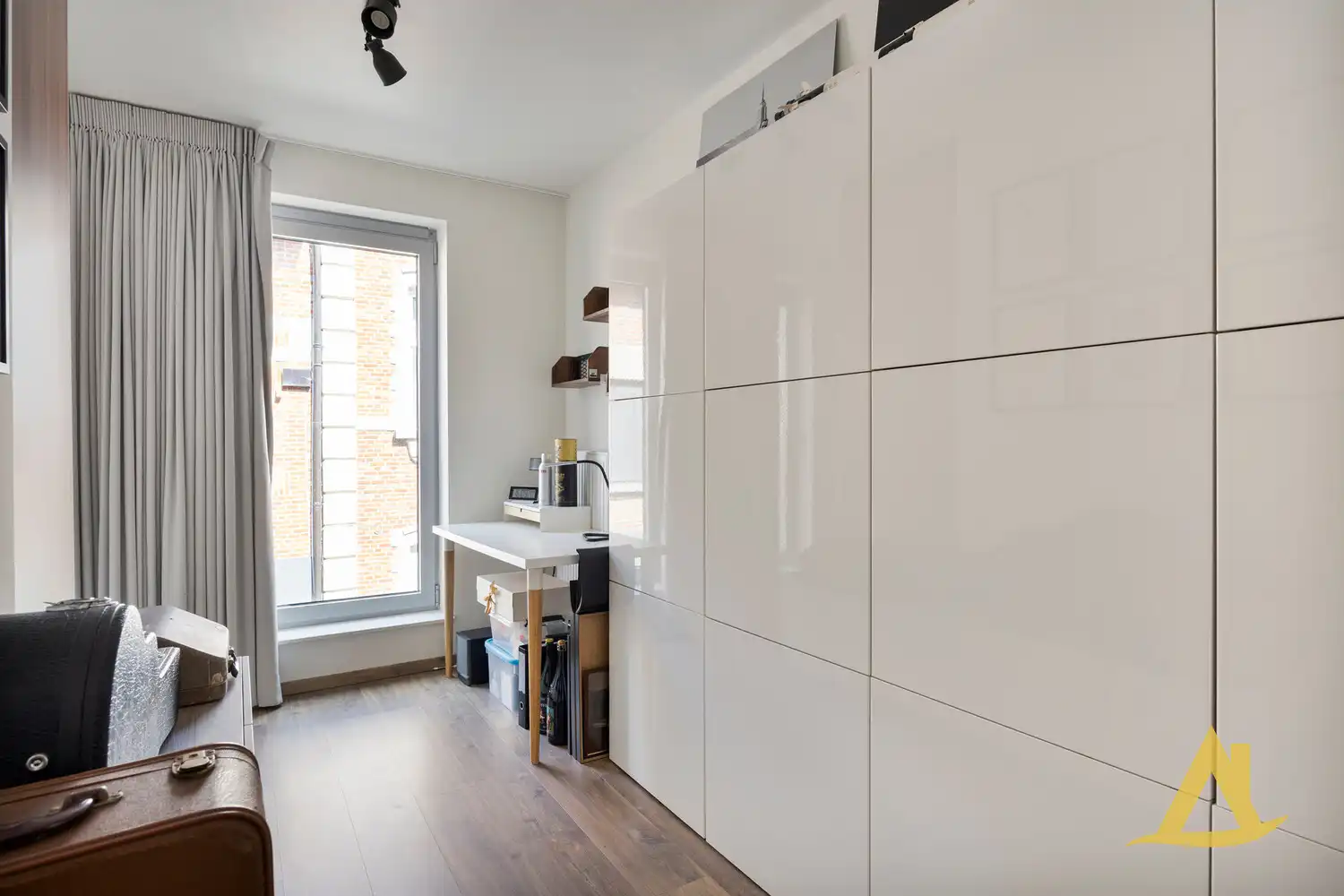ENERGIEZUINIG APPARTEMENT MET AUTOSTAANPLAATS TE DIEST! foto 20