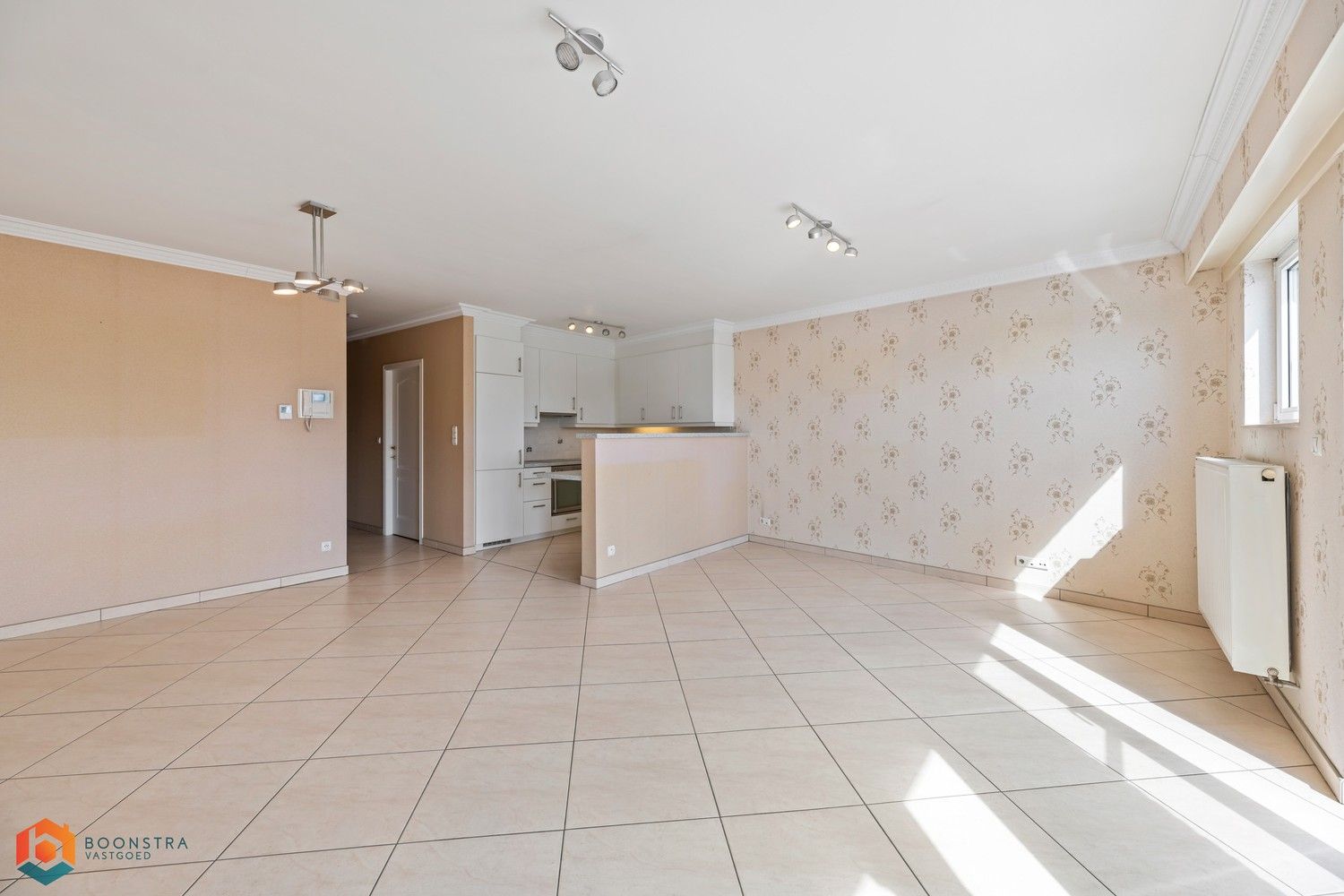 Appartement met 2 slpkrs en garage te centrum Putte foto 3
