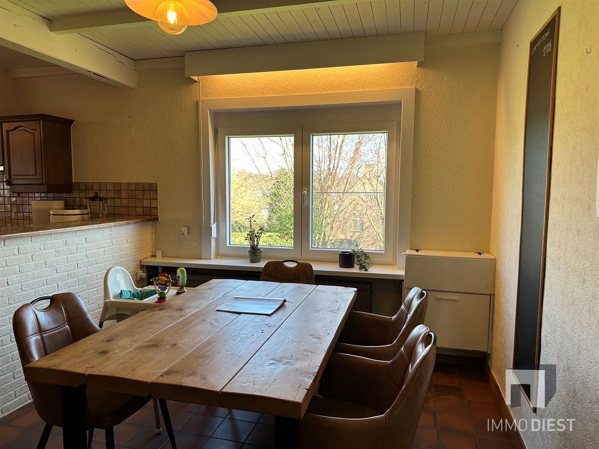 Unieke woning met praktijk en bouwgrond op zichtlocatie foto 30
