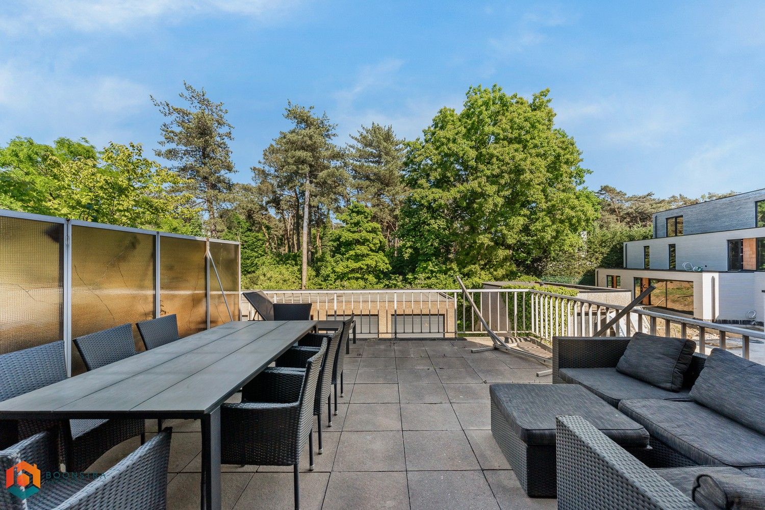 Duplex app. met 3 slpkrs en garage in het centrum foto 8