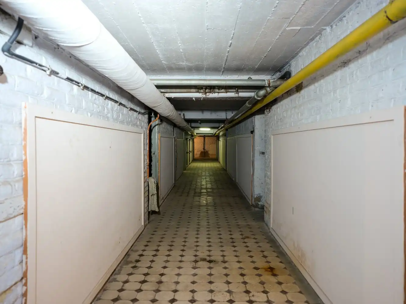 Uniek: voormalig klooster op een toplocatie met een enorm potentieel foto 35