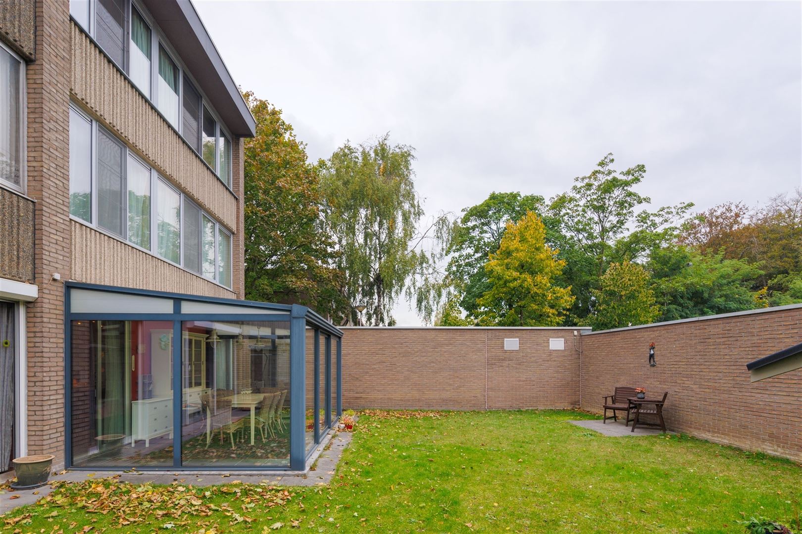 Uniek gelijkvloersappartement met tuin, dubbele garage en tal van mogelijkheden foto 10