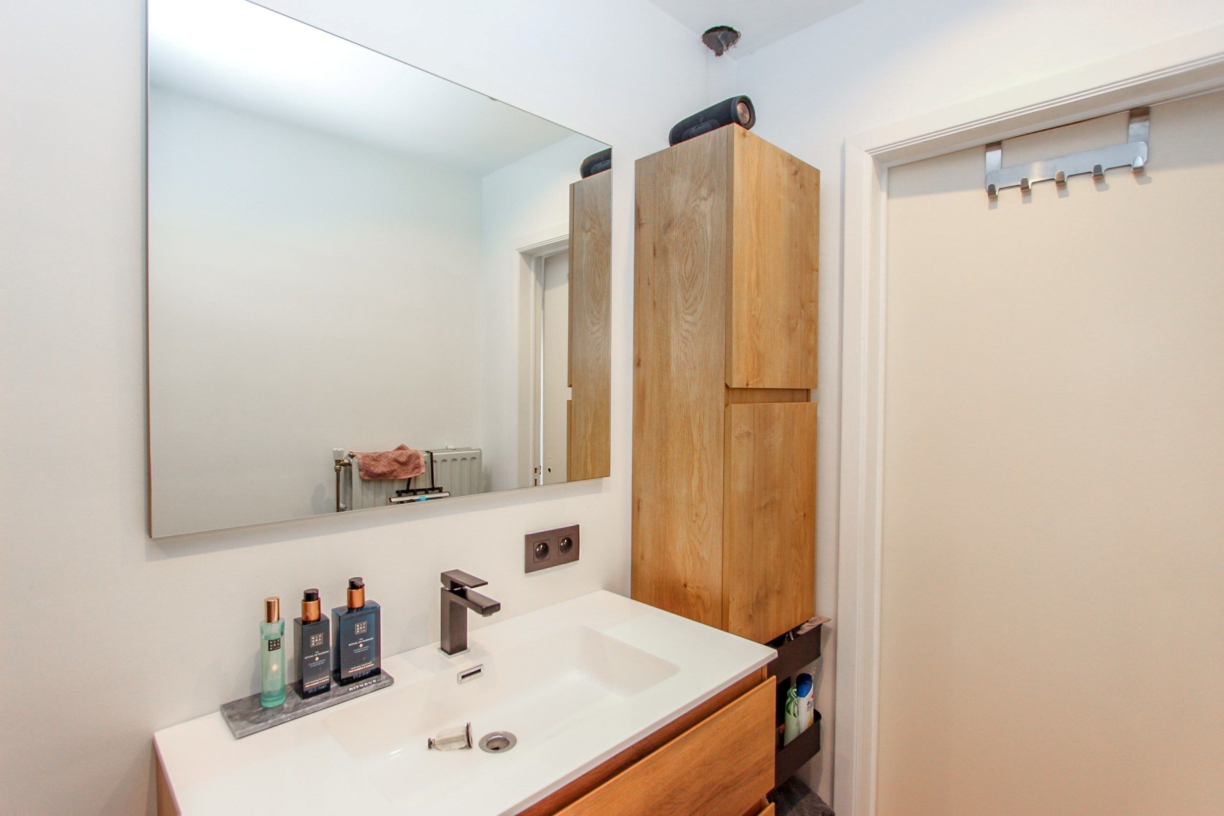 GERENOVEERD DAKAPPARTEMENT MET MOGELIJKHEID TOT GARAGE foto 8