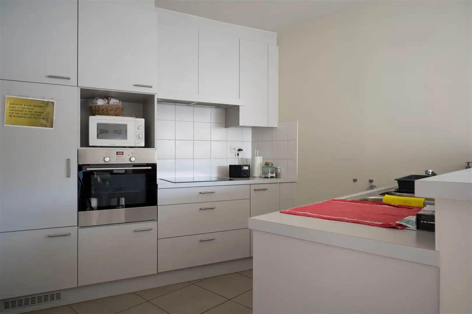 App met 2 slpk en garage dichtbij centrum foto 8