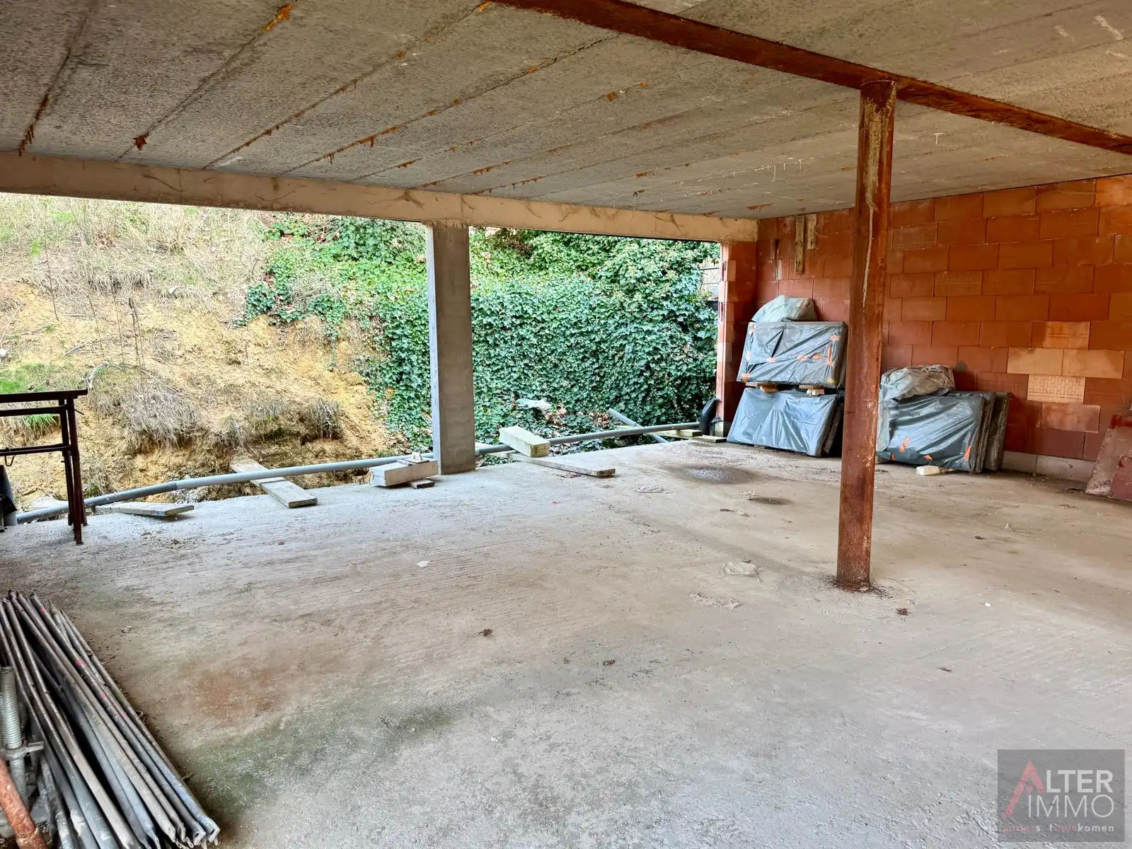 Ruime ruwbouwwoning met uitzonderlijk potentieel! foto 6