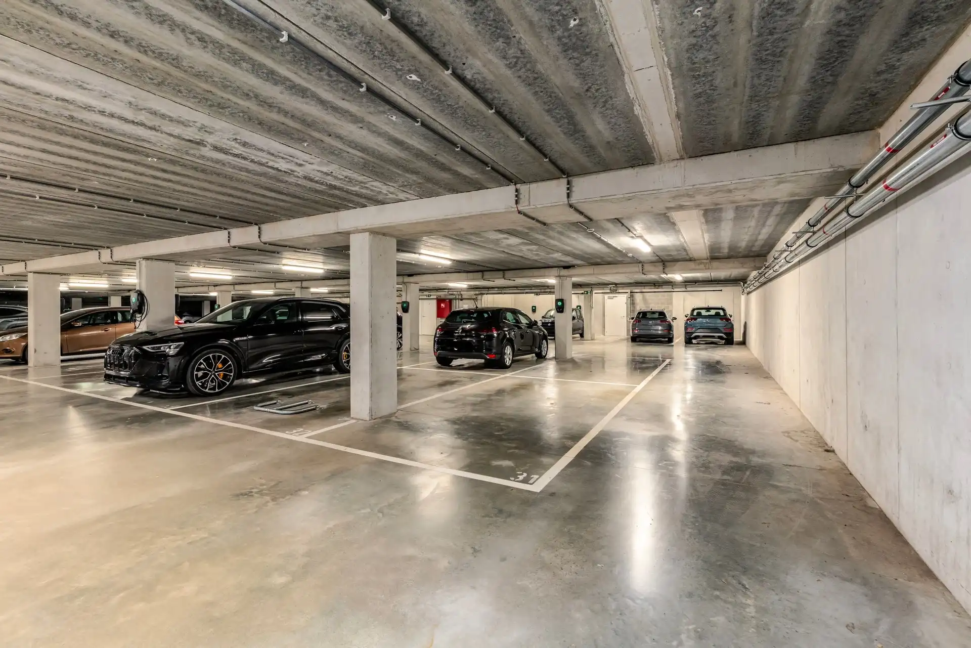 Modern en instapklaar 2 slaapkamer appartement in de Regattawijk met autostaanplaats foto 11