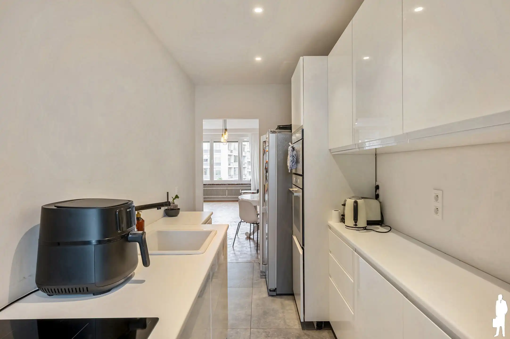 Ruim appartement op centrale locatie met terras én balkon foto 12