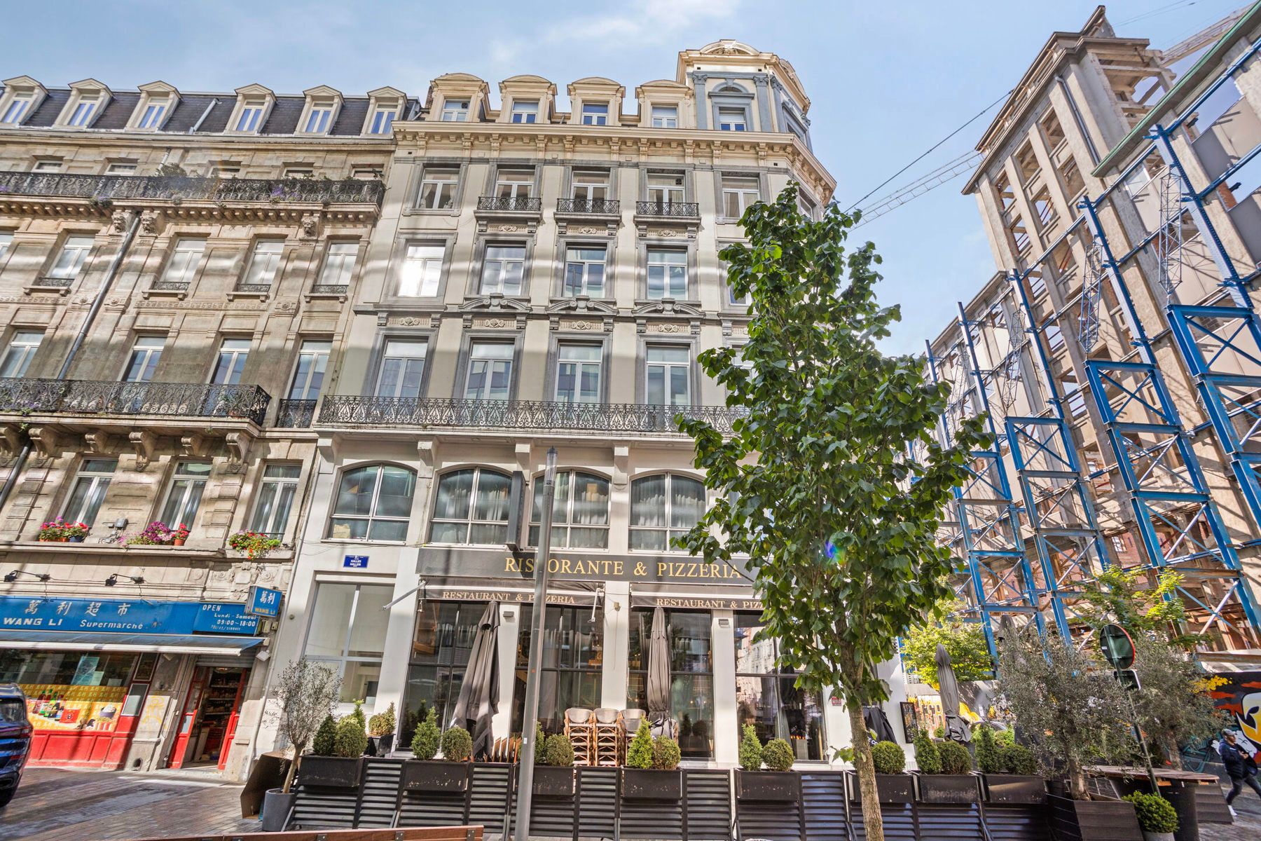 Charmante studio in hartje Brussel te koop foto 18
