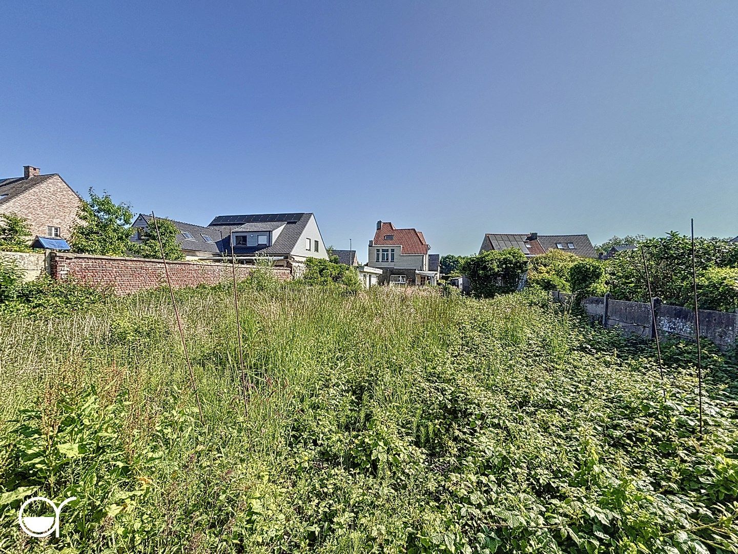 Volledig te renoveren landhuis op 2830m2 foto 24