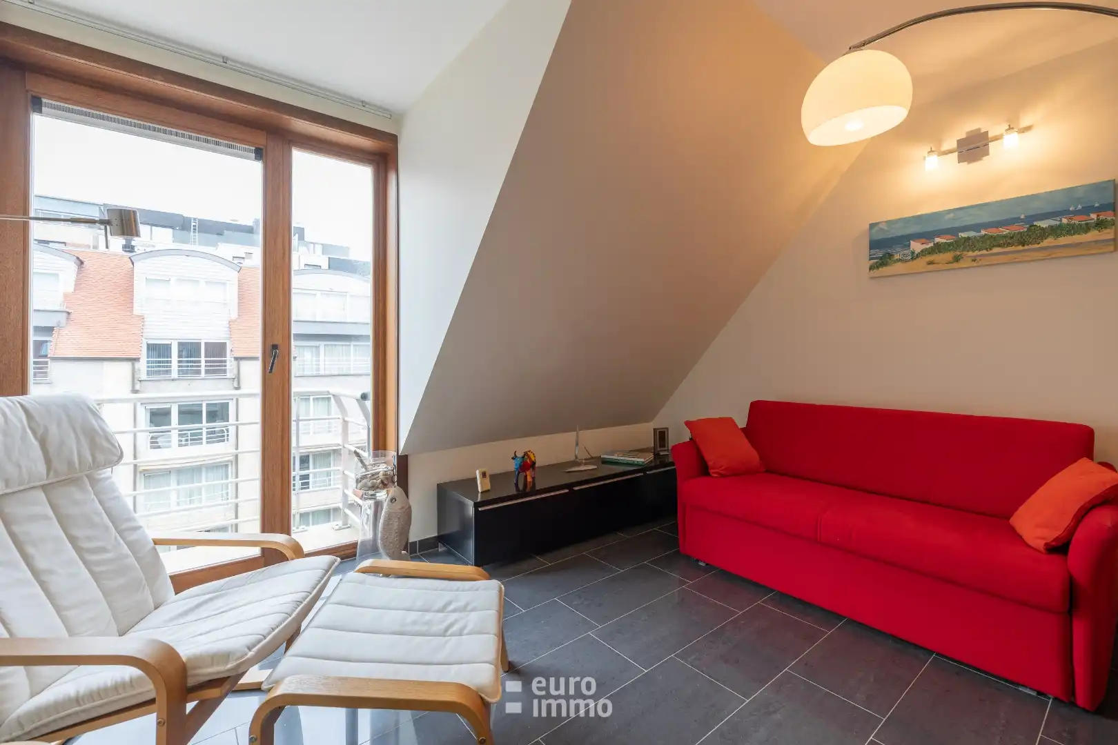 Centraal gelegen appartement met 1 slaapkamer en leuk zeezicht foto 2