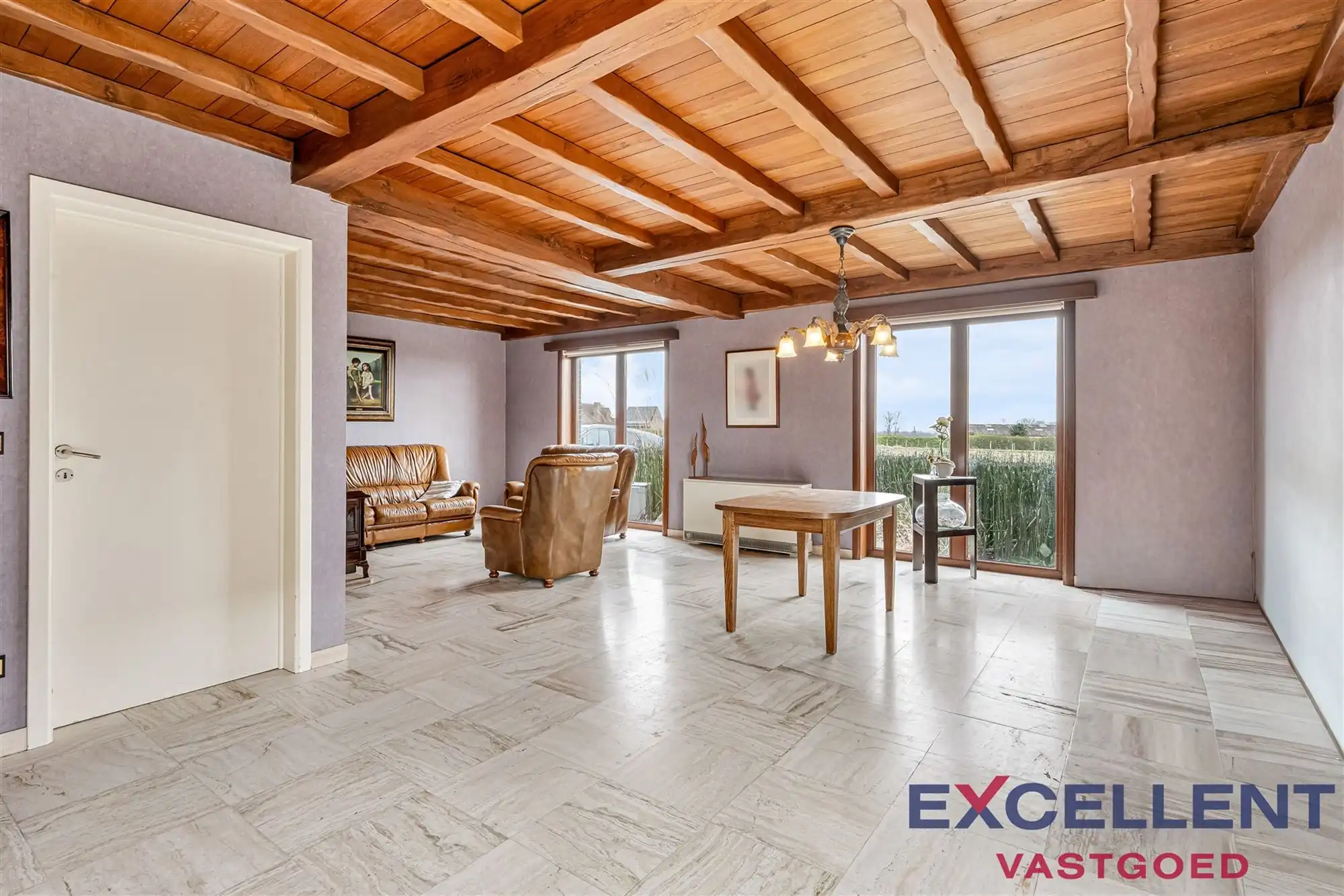 Rustig gelegen en goed bereikbare woning te koop foto 3