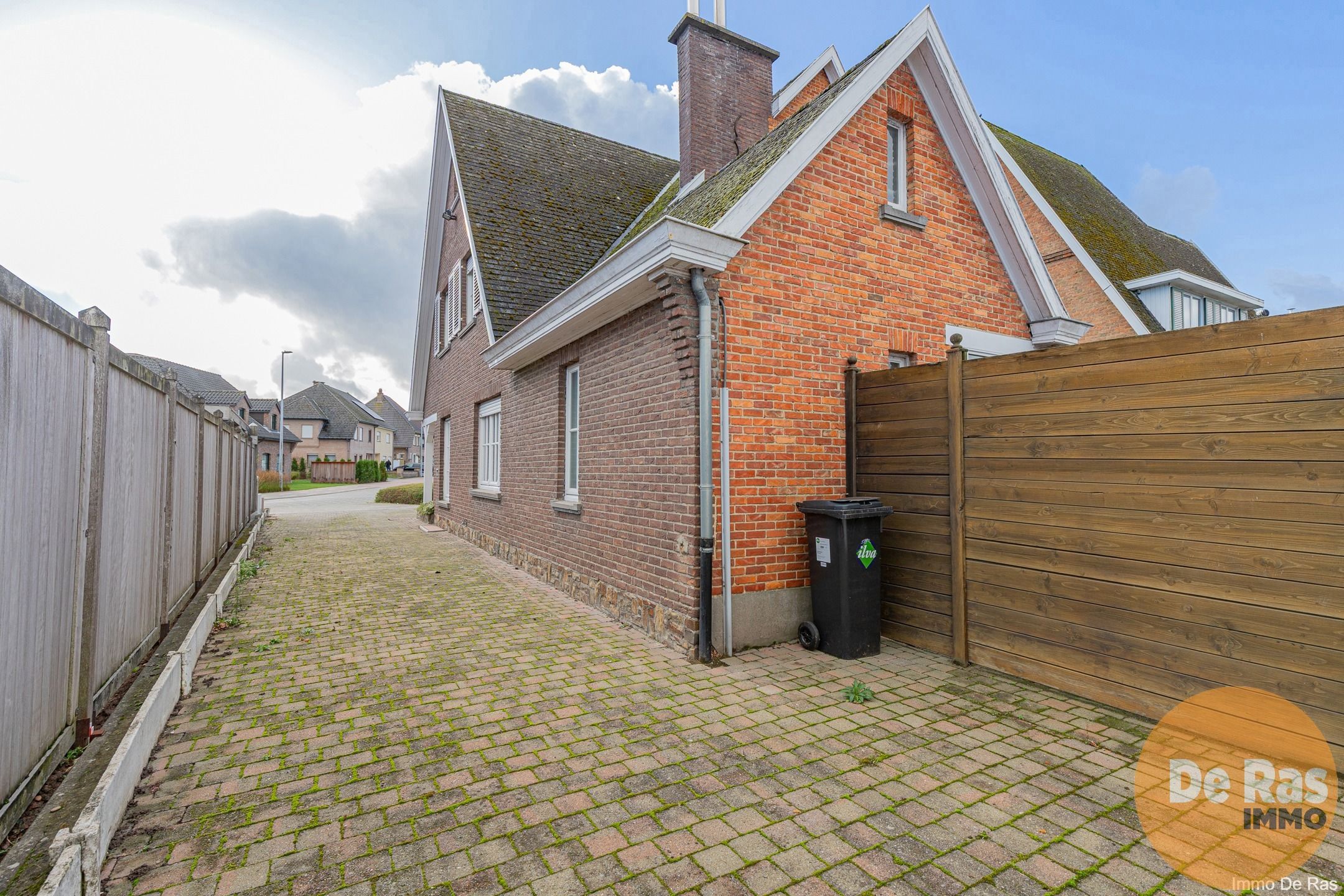 LEDE - Stevige 4-gevelwoning met bijgebouw op mooie locatie foto 23