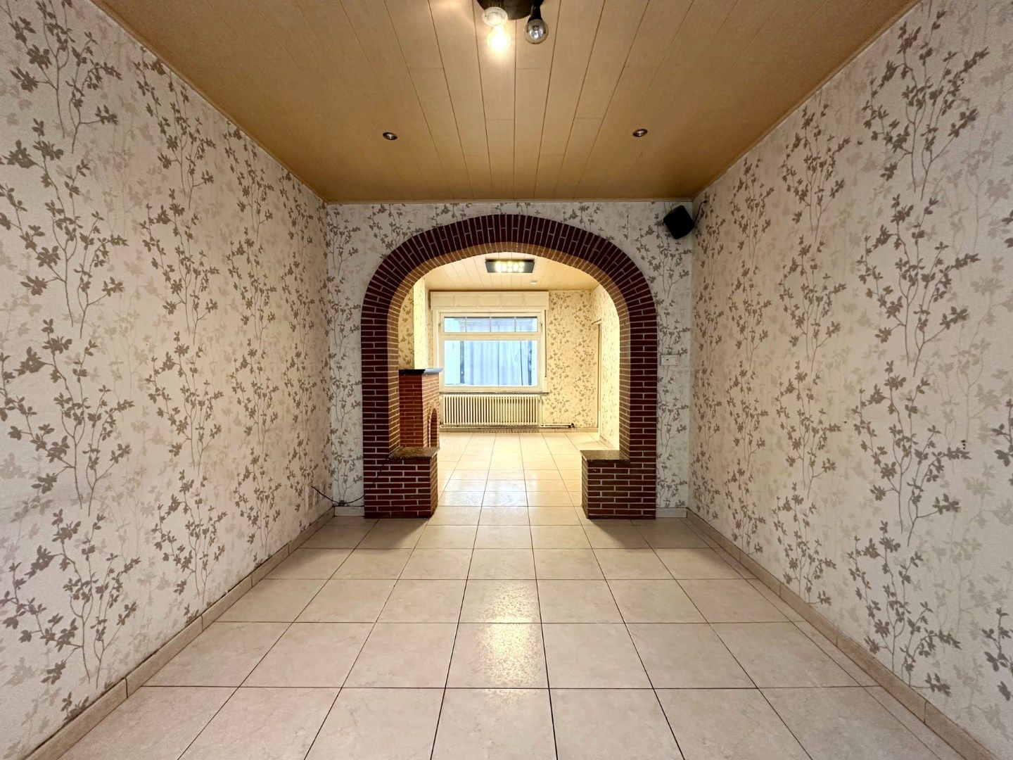 Ruime woning met 3 slaapkamers in Sint-Jozef, Brugge foto 6