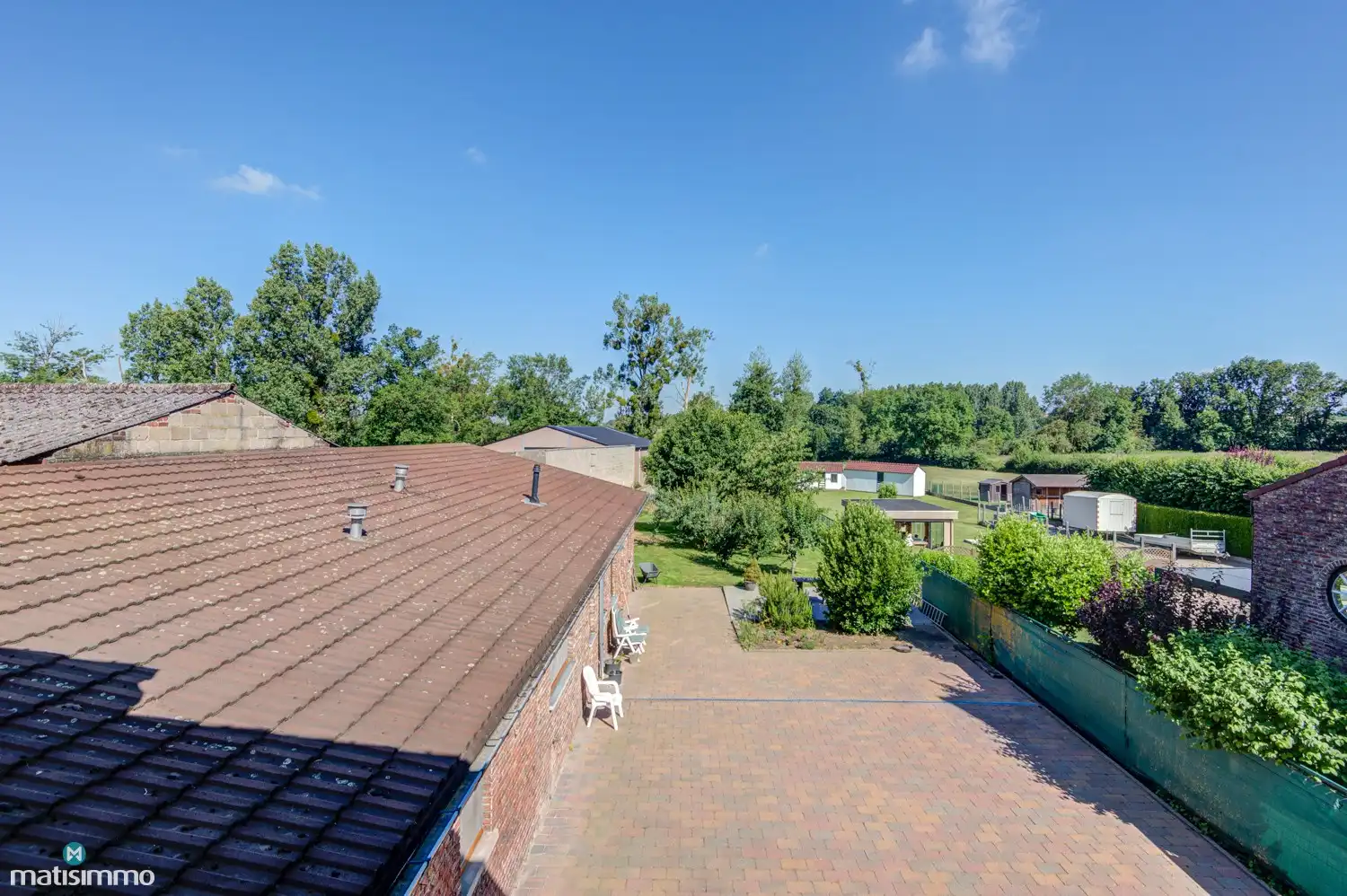 CHARMANTE EN RIANTE EENGEZINSWONING MET 4 RUIME SLAAPKAMERS, 2 BADKAMERS, OPSLAGRUIMTE/WERKHUIS EN UITGESTREKTE TUIN (1.355 M²) IN GROTE-SPOUWEN foto 40