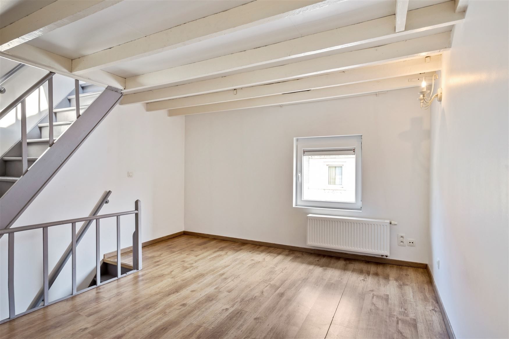 Gerenoveerde woning foto 9