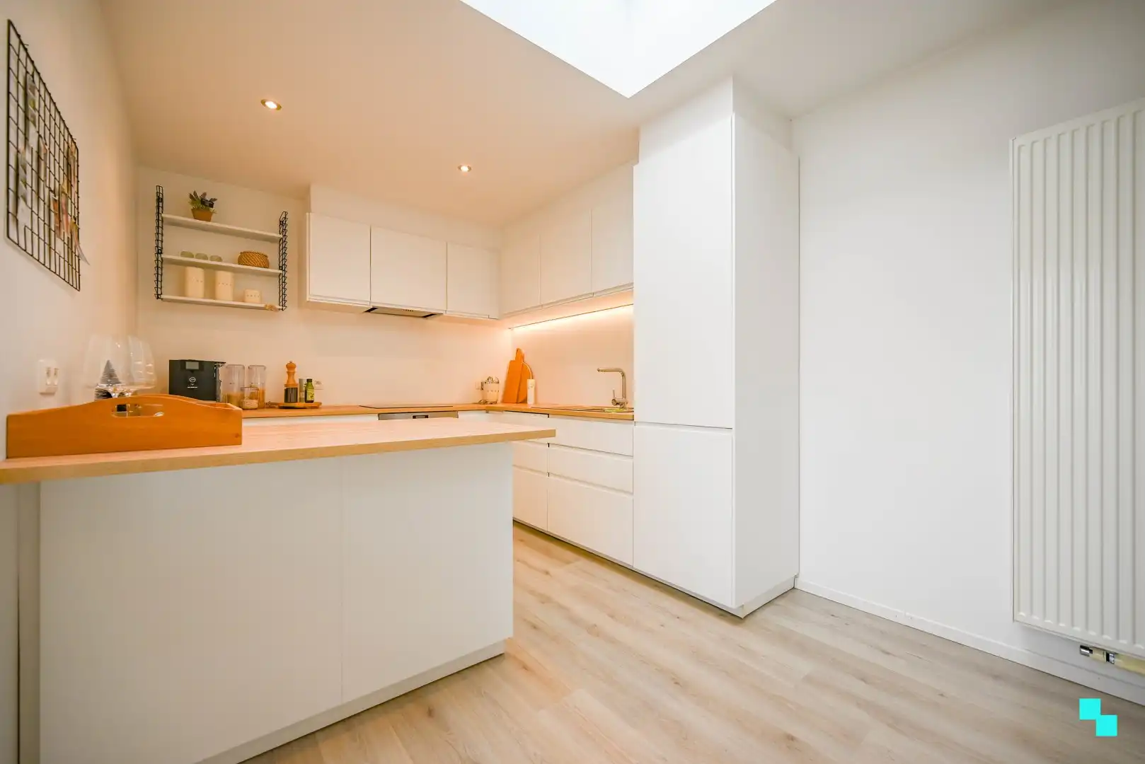 Instapklare starterswoning in Deerlijk foto 10