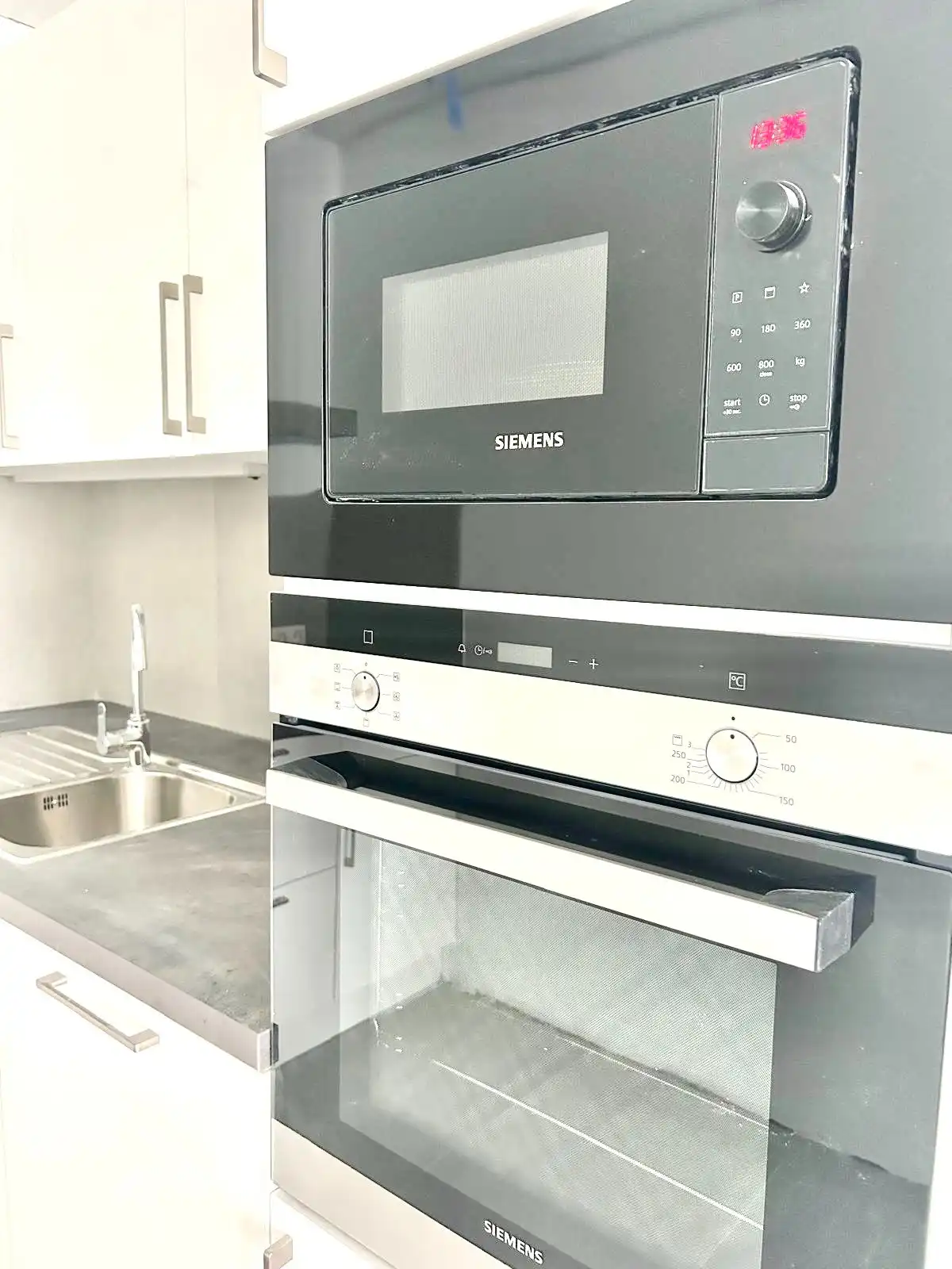 VERNIEUWD GELIJKVLOERS APPARTEMENT |1 SLPK | KOER | foto 9