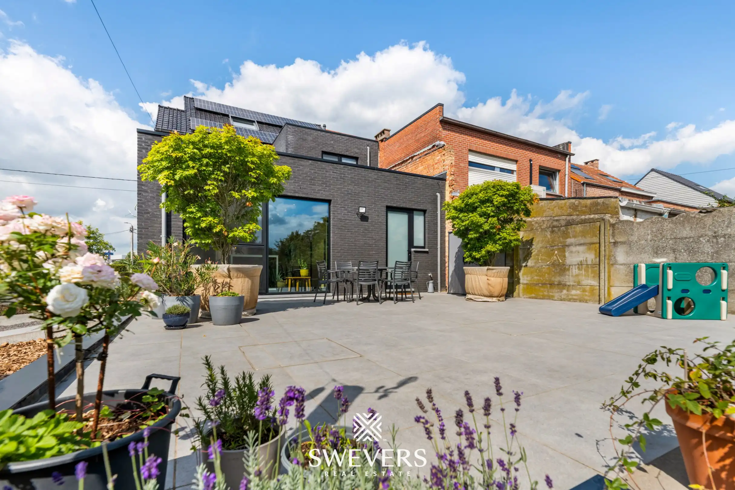 Ruime gerenoveerde woning op topligging foto 30