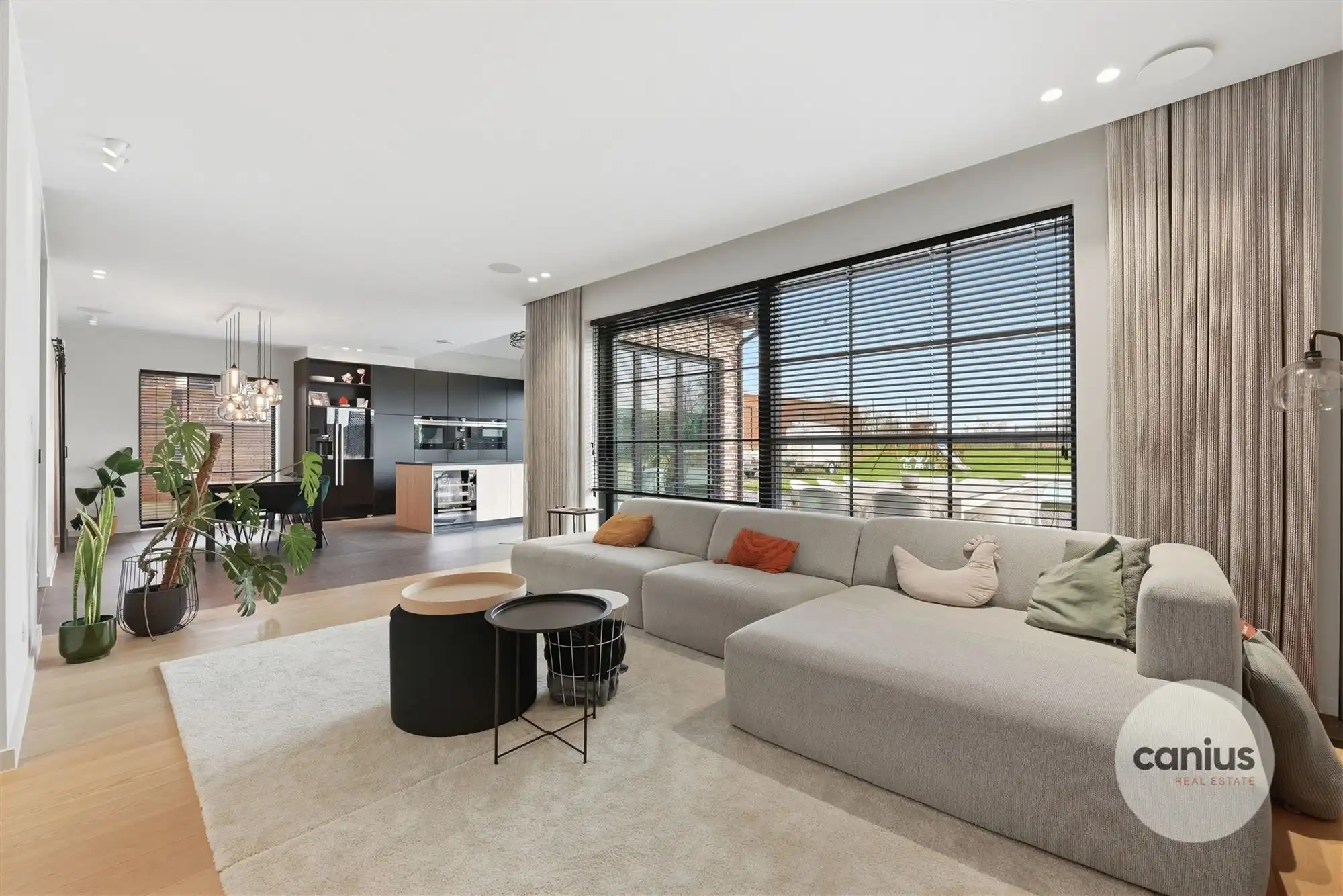 UITZONDERLIJKE WONING MET ZWEMBAD – MOGELIJKHEID ZELFSTANDIG BEROEP foto 7