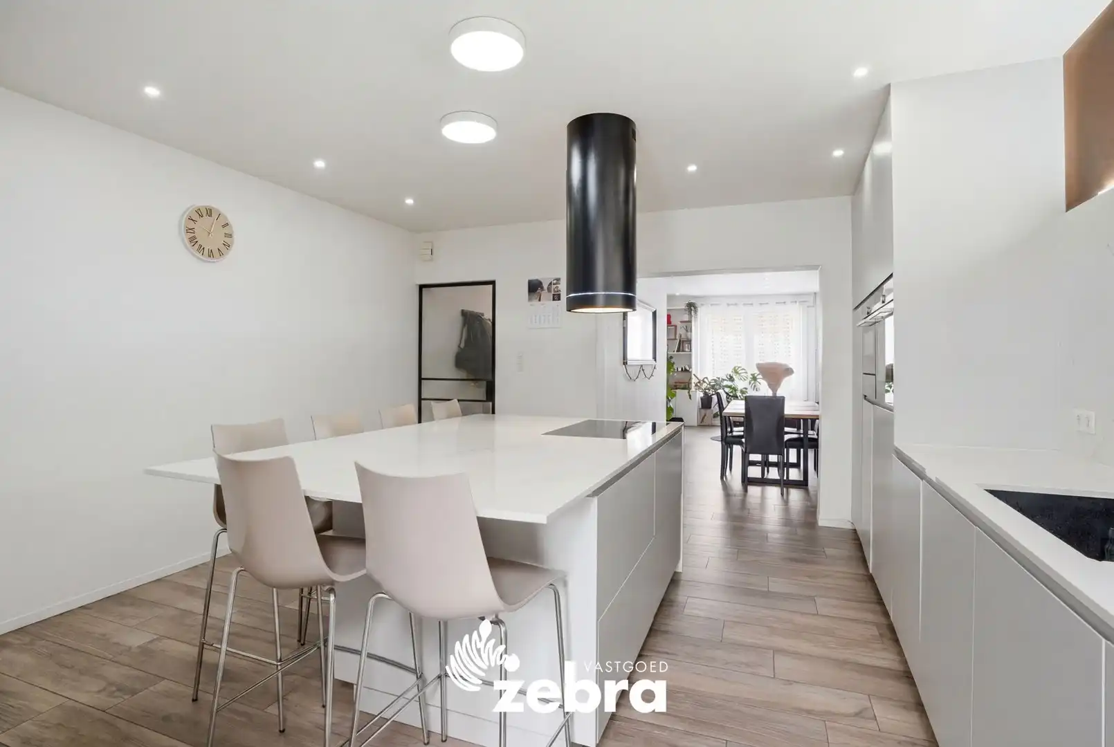 Instapklare woning met EPC-label B nabij centrum Meulebeke! foto 10