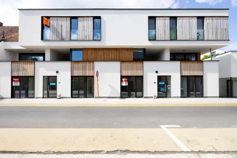 Gelijkvloers nieuwbouwappartement met tuin in centrum Tielt foto 12