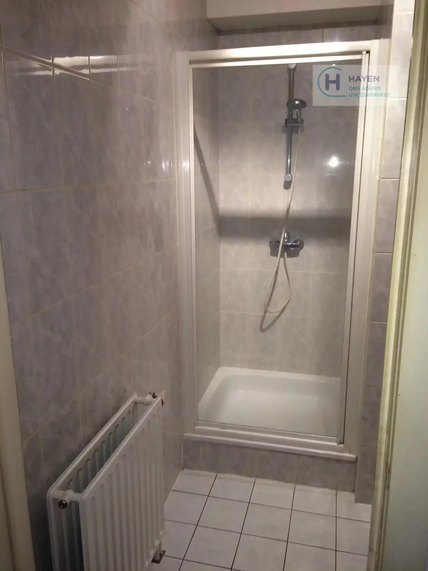 Studio met terras en ondergrondse parking te koop foto 7