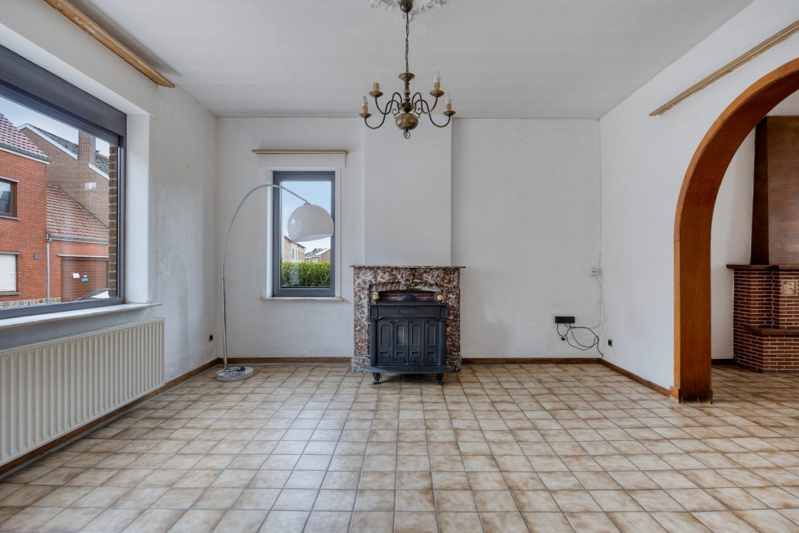 Woning met veel woonoppervlakte, zolder, garage en tuin te Tongeren-Lauw foto 8