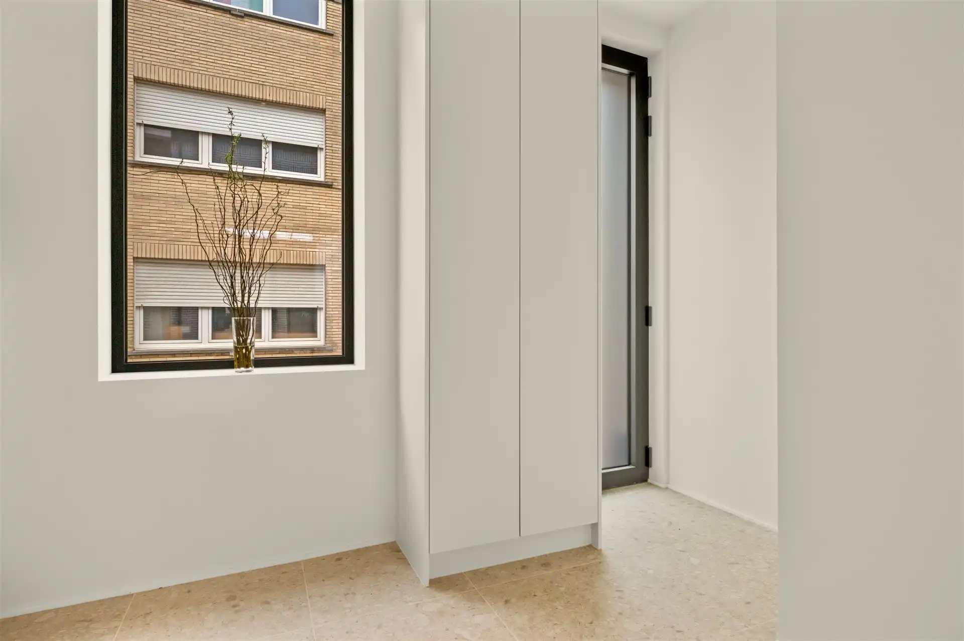 Knappe energiezuinige woning met 3 slpks en stadstuintje foto 2