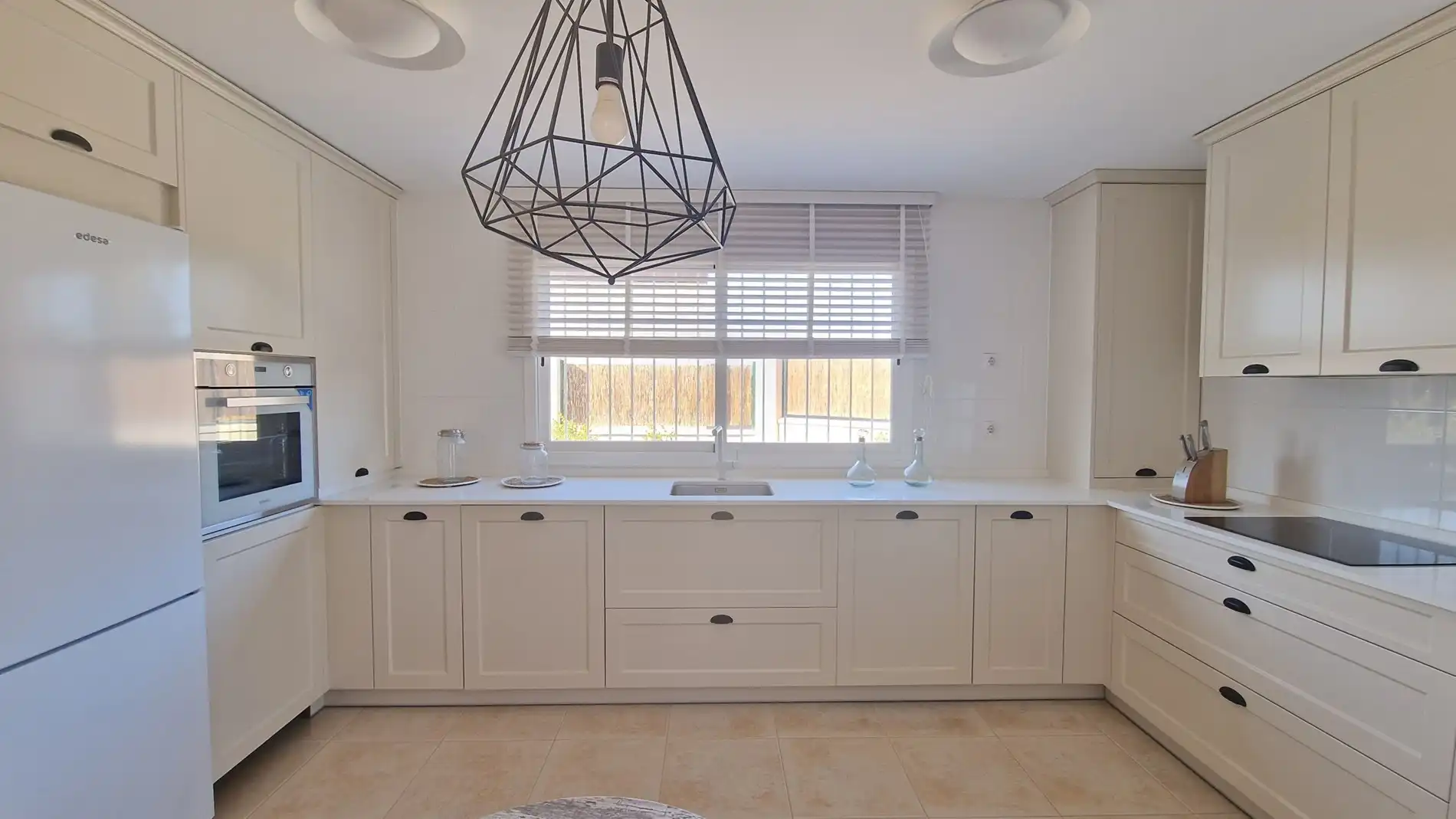 Ruime vrijstaande villa's verdeeld over twee verdiepingen in Lorca, Murcia foto 14